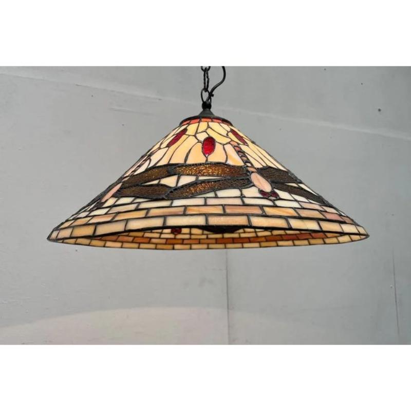 Metallo Lampada a sospensione in vetro Tiffany Dragonfly Design/One vintage in vendita