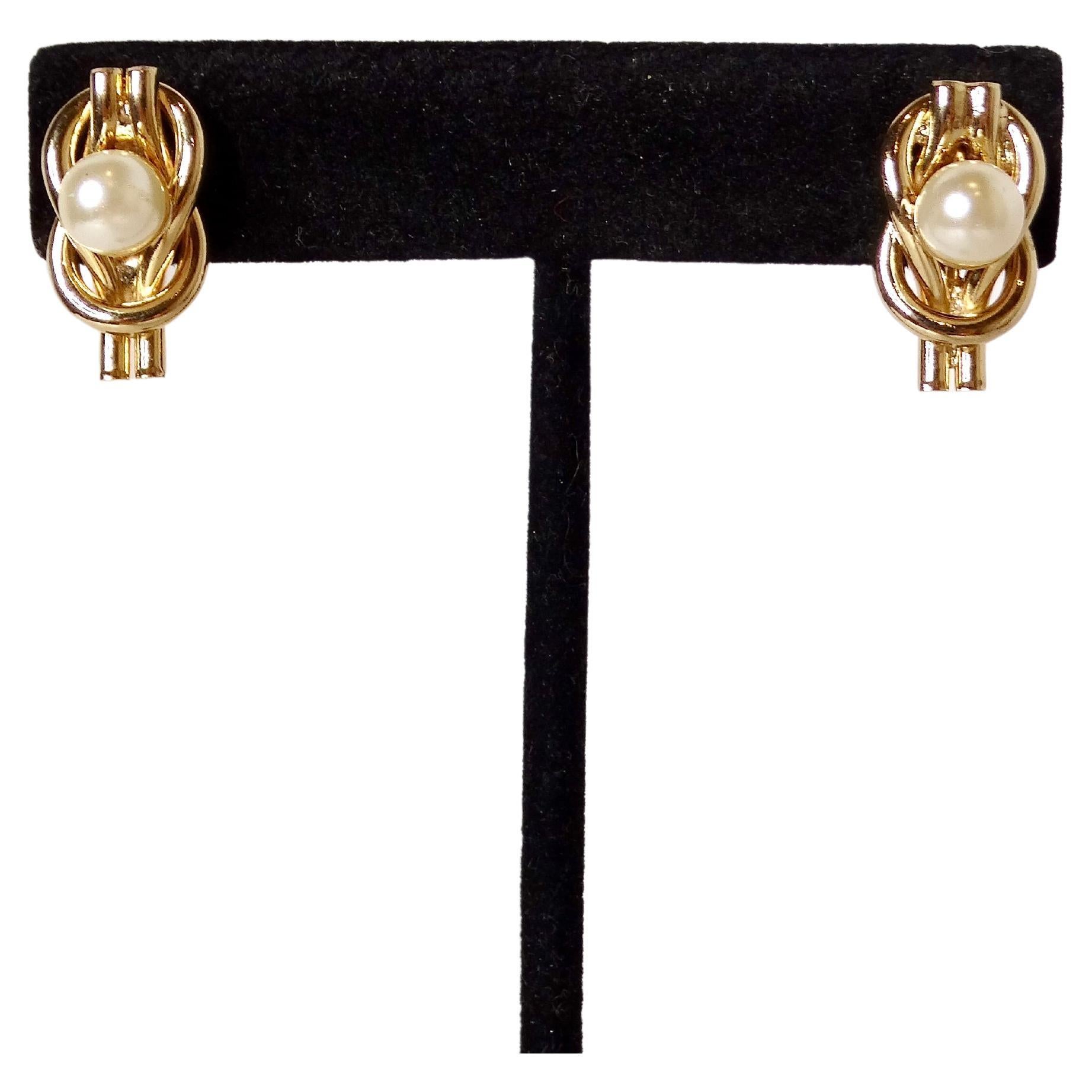 De las mujeres Pendientes de nudo de perlas de fantasía en oro amarillo de 14k de inspiración vintage Tiffany en venta