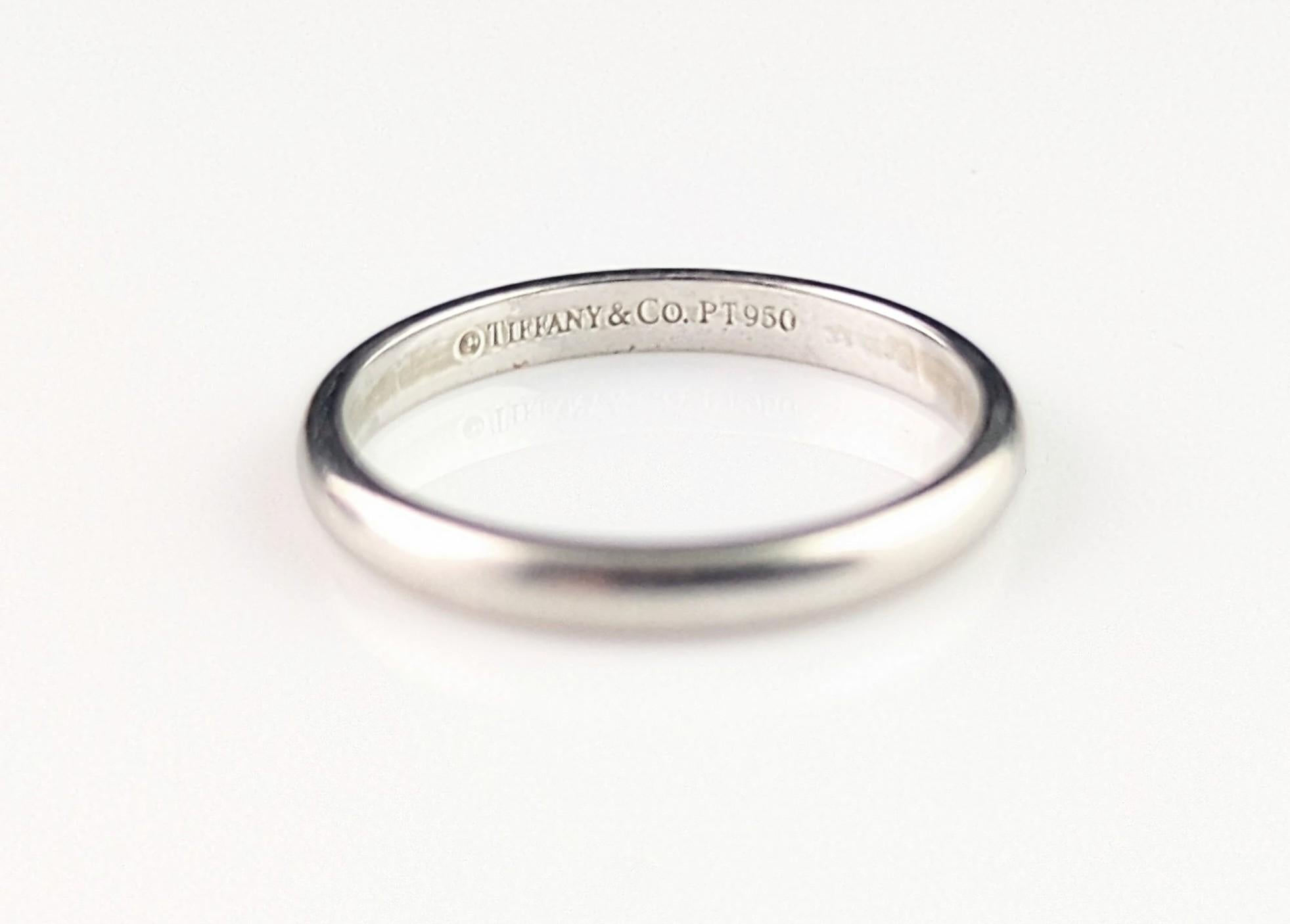 Vintage Tiffany platinum Classic wedding band ring For Sale 5