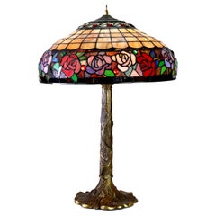 Vintage Tiffany School Leaded Stained Glass Floral Table Lamp 20thC