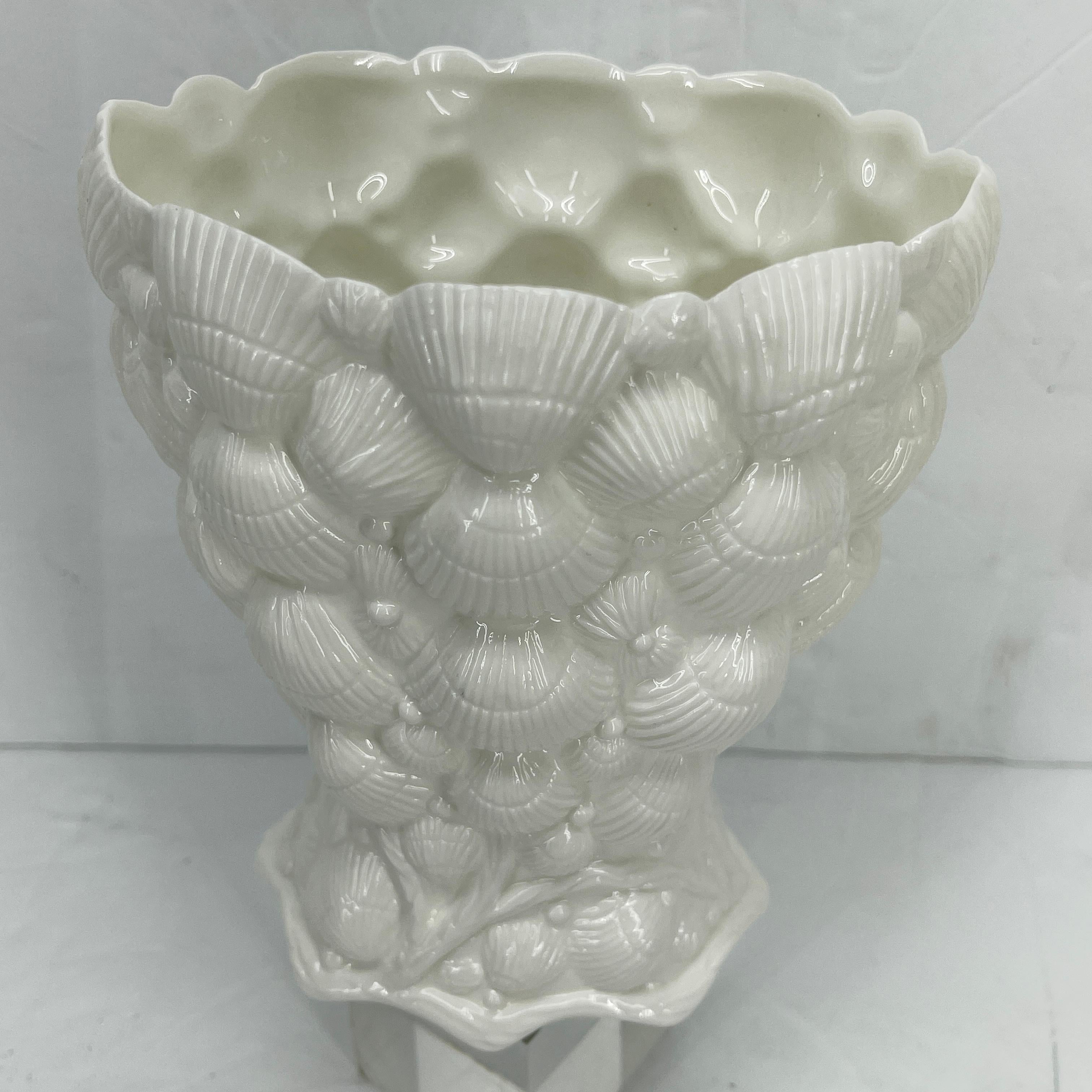 Vintage Tiffany Seashell Vase by Sybil Connolly, White Porcelain 6