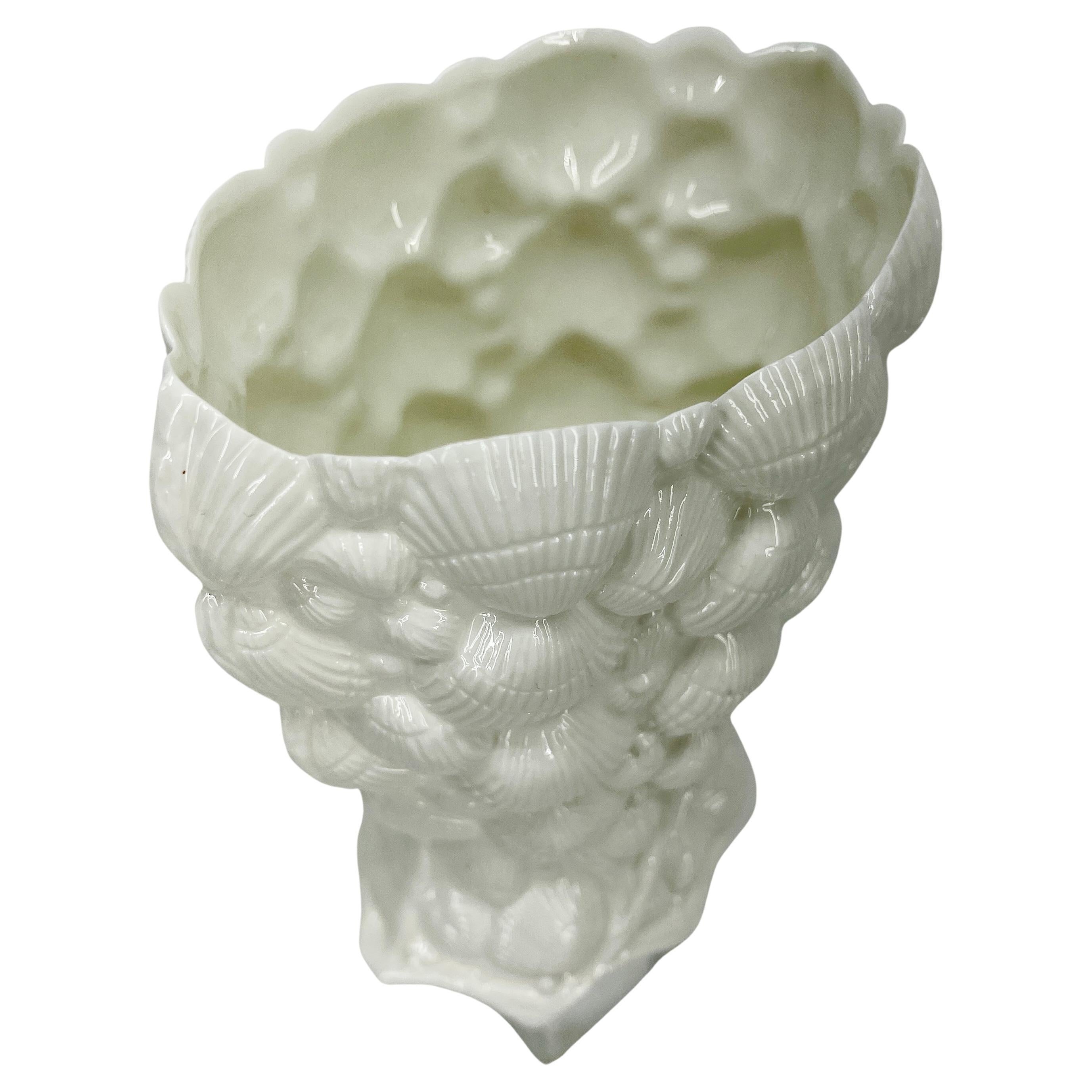 Vintage Tiffany Seashell Vase by Sybil Connolly, White Porcelain In Good Condition In Haddonfield, NJ