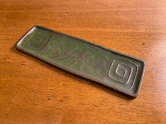 Vintage Tiffany Studios Modeled Pattern Patinated Bronze Pen Tray