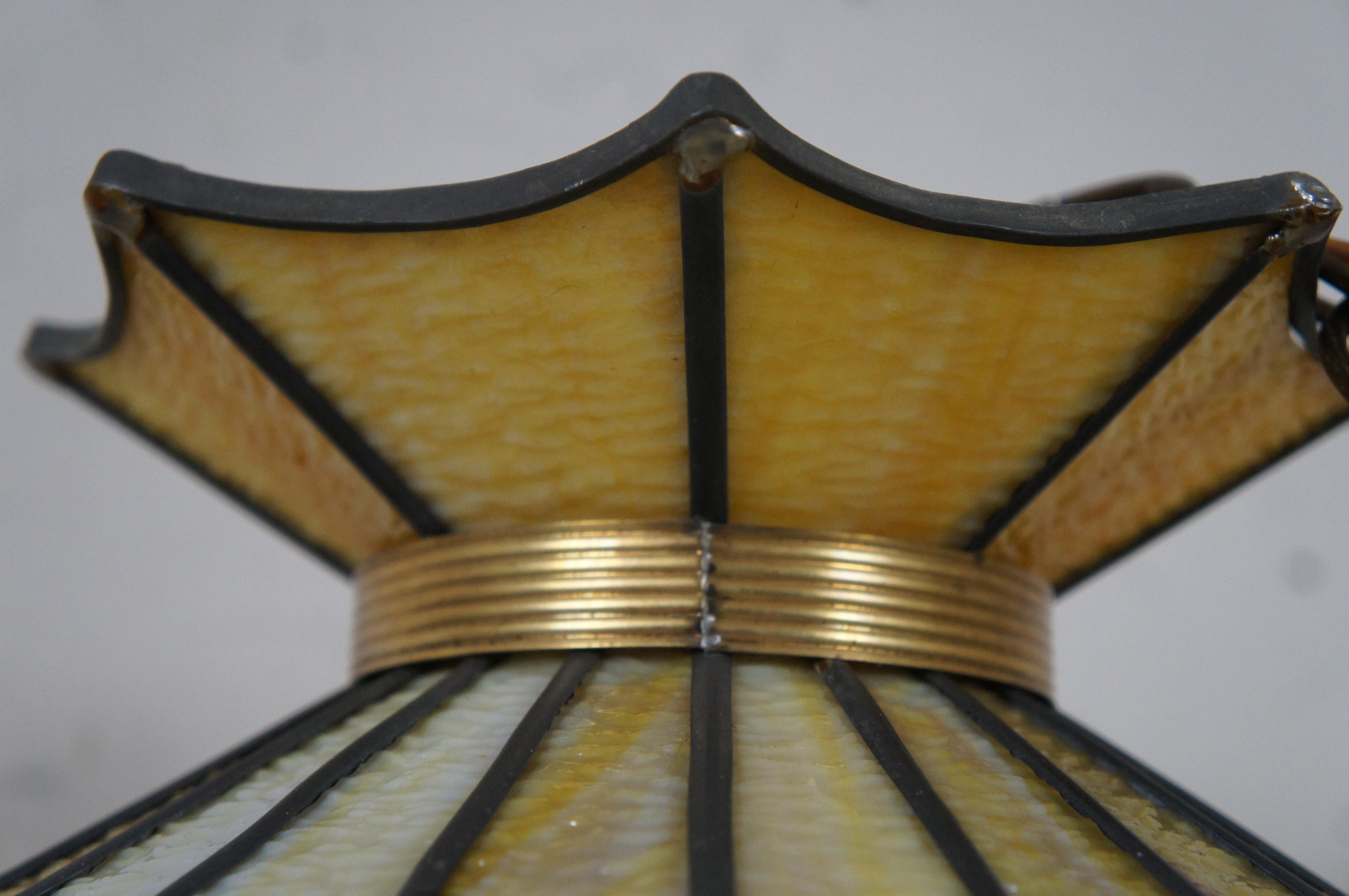 Vintage Tiffany Style Leaded Slag Glass Swag Pendant Light Yellow Amber In Good Condition In Dayton, OH