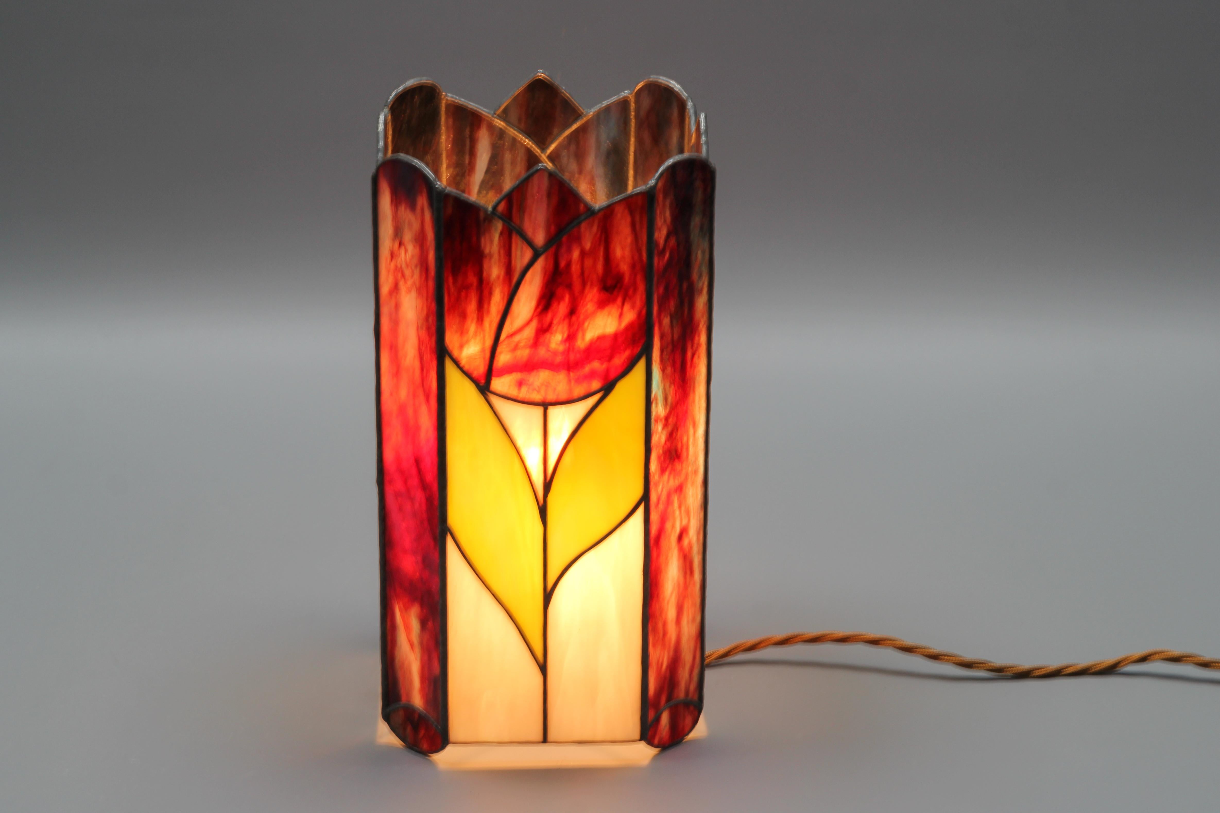 Vintage Tiffany-Style Stained Glass Square Lamp Tulips 13