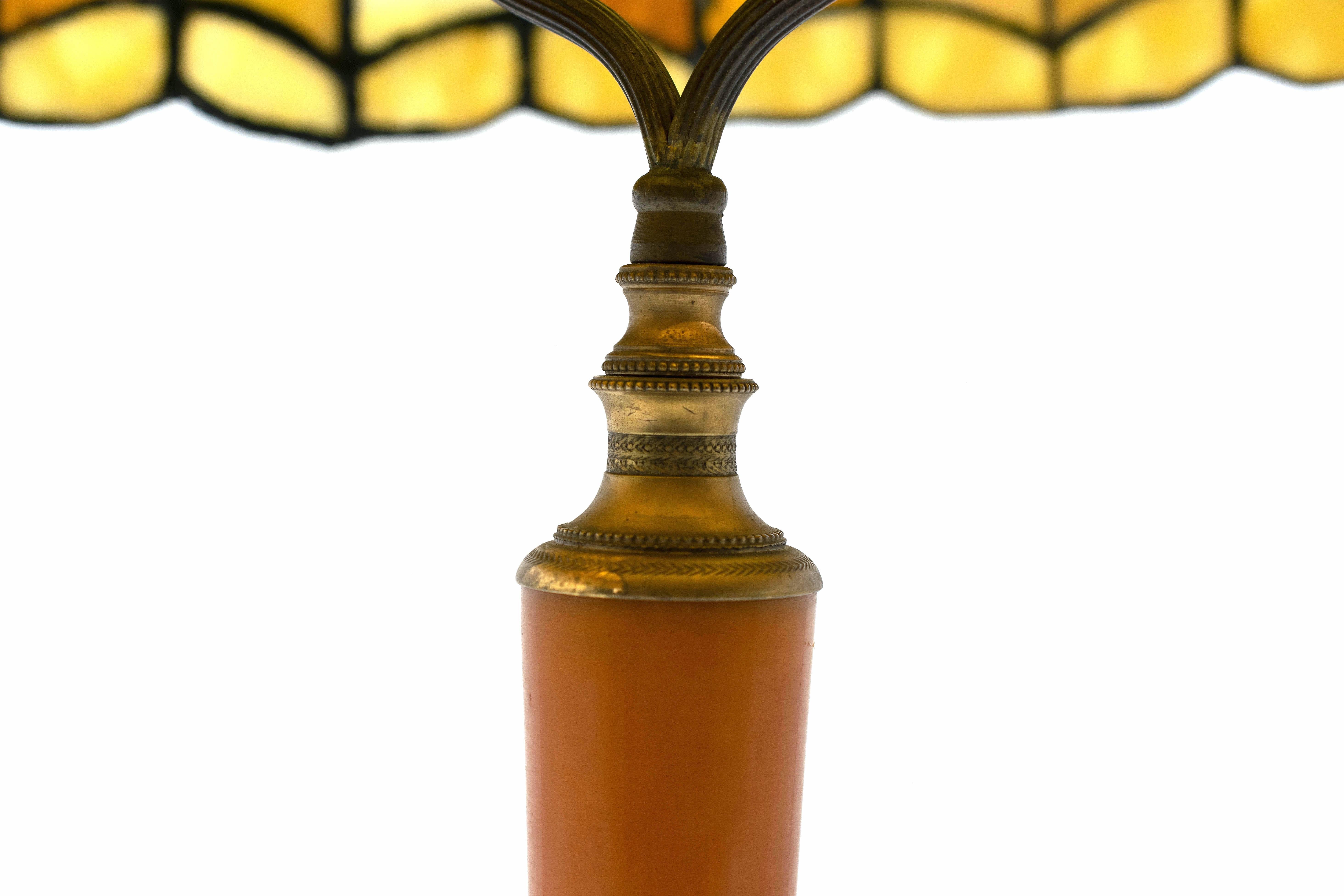 Vintage Tiffany-Style Table Lamp, Late 1950s In Good Condition In Roma, IT