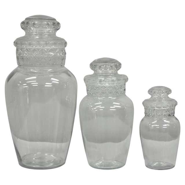Glass Décor Apothecary Jars for sale Glass Décor Apothecary Jars for sale