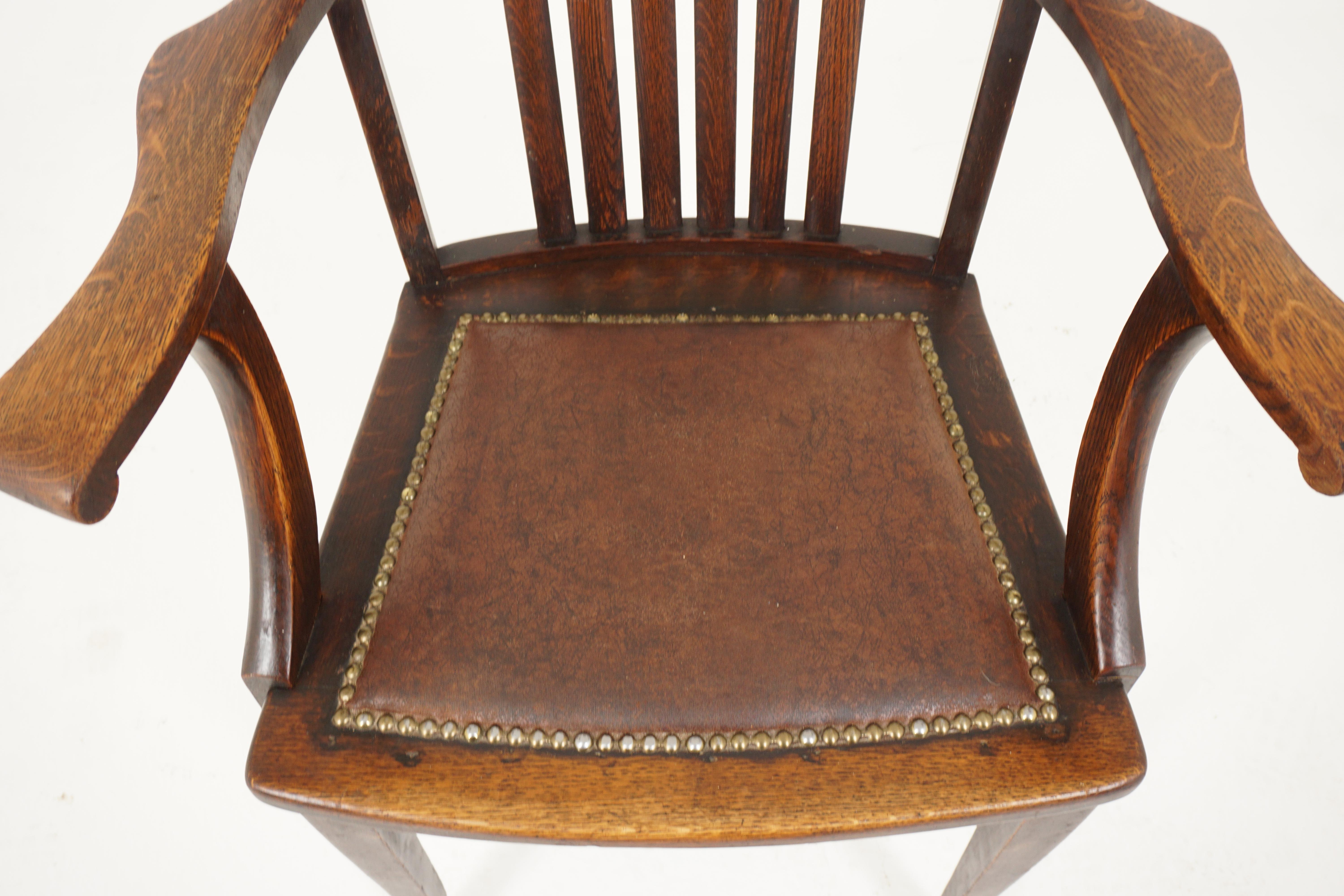 Vintage Tiger Oak Arm Chair, Dining Chair, America, 1920 In Good Condition In Vancouver, BC
