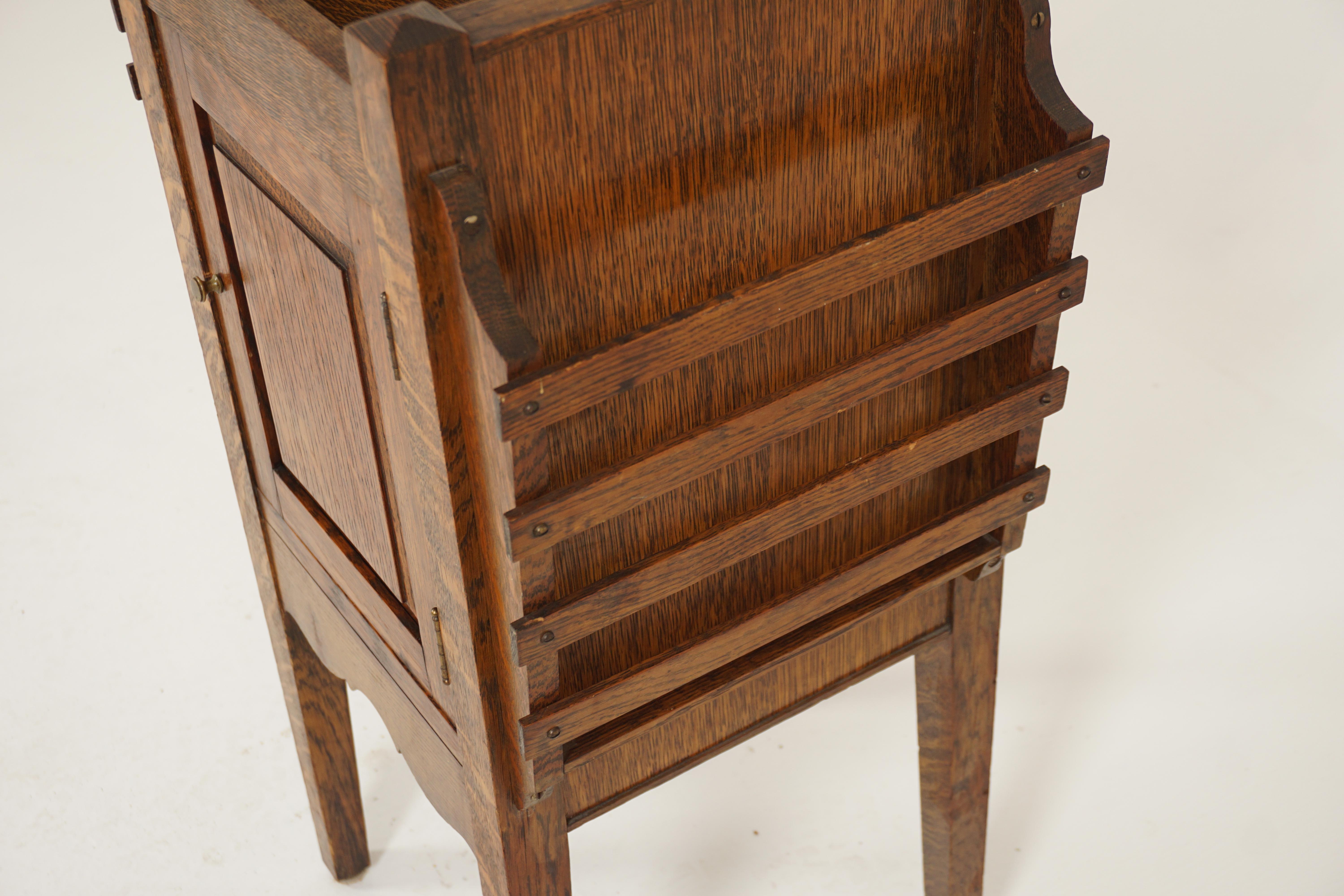 Vintage Tiger Oak Arts and Craft Smothers Stand Cabinet, Scotland 1910, B2897 In Good Condition In Vancouver, BC