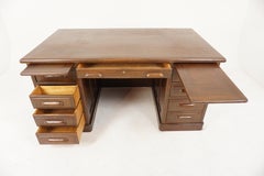 Vintage Tiger Oak Double Pedestal Desk, America 1920, H600