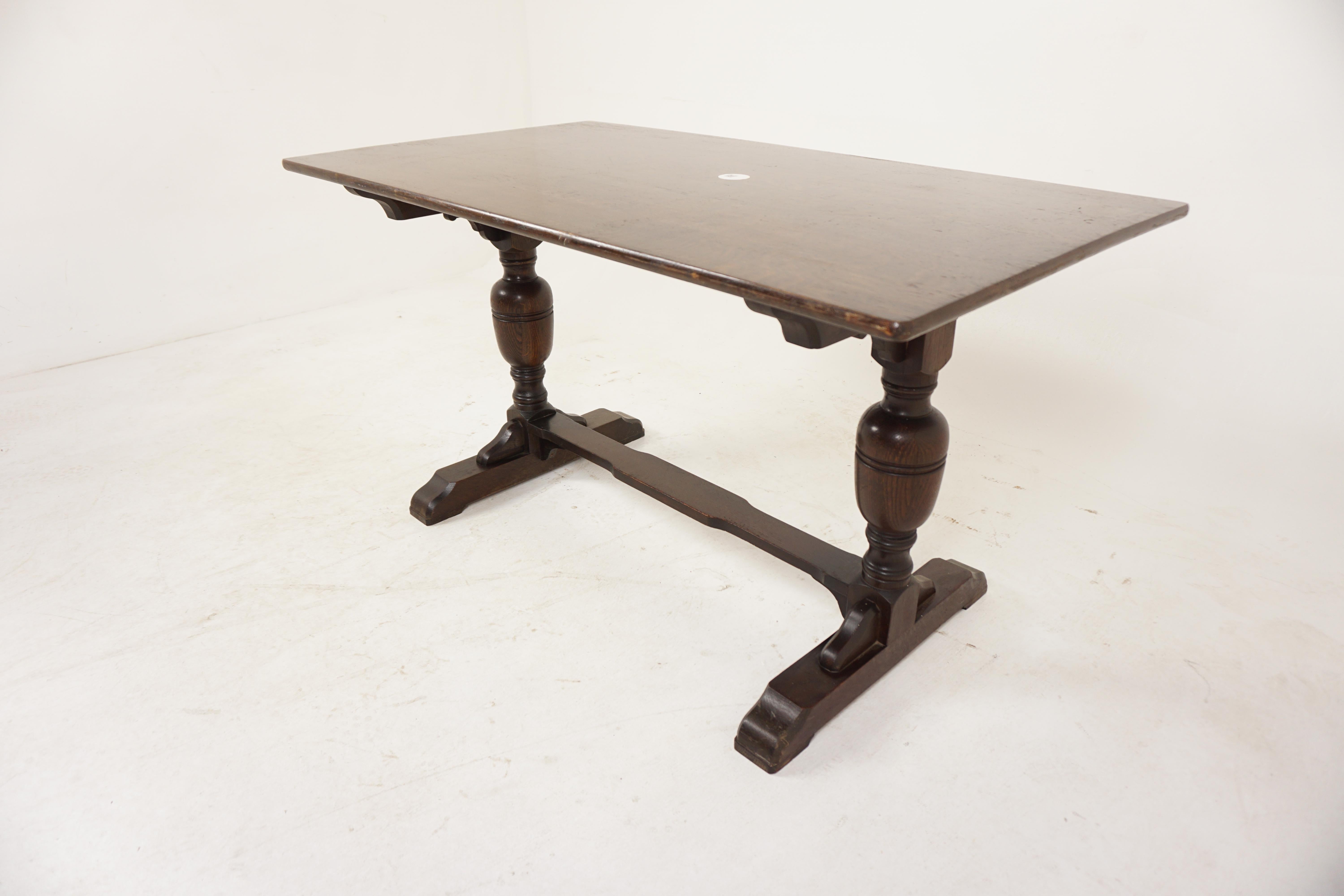 Vintage Tiger Oak Refectory Dining Table, Writing Table, Scotland 1920, H1023

Scotland 1920
Solid Oak
Original Finish
Solid tiger oak top
Pair of bulbous legs on each end
Standing on pair of shaped bases
Connected by a stretcher
Nice