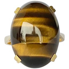 Vintage Tigers Eye and 18 Carat Gold Ring