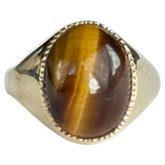Anello con occhio di tigre e oro 9 carati d'epoca