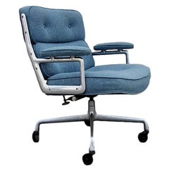 Vieux fauteuil d'accueil Time Life en tissu sergé bleu