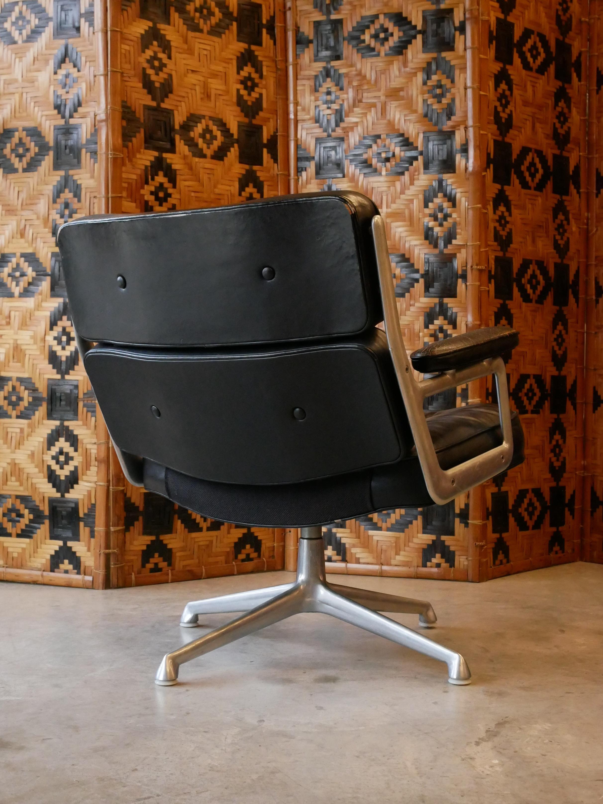 Vintage Time Life Lobby ES105 Stuhl von Charles und Ray Eames für Herman Miller im Zustand „Gut“ im Angebot in Raleigh, NC