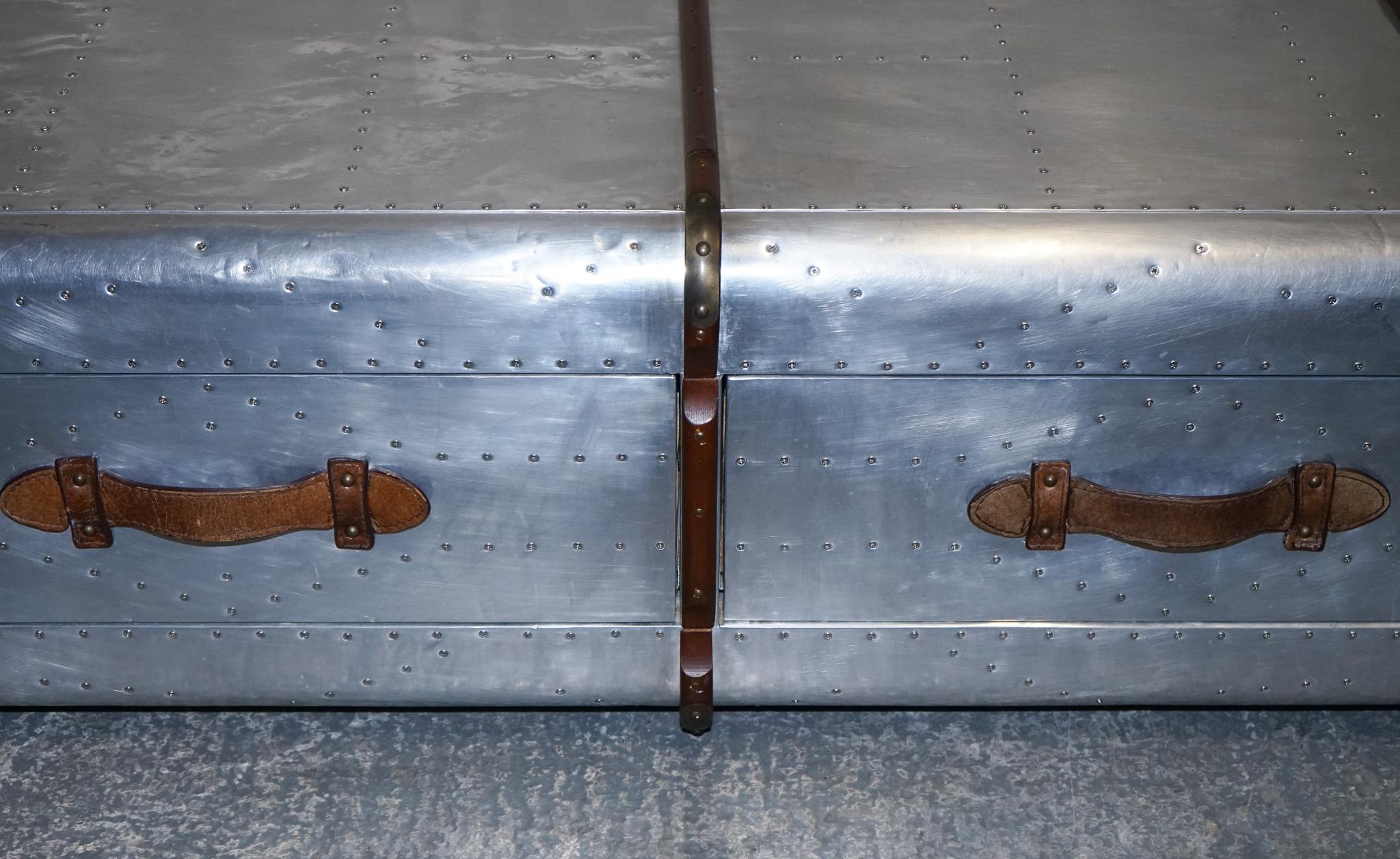 Fatto a mano TIMOTHY OULTON AVIATOR INDUSTRIAL SILVER COFFEE TABLE LEATHER DETAILS in vendita