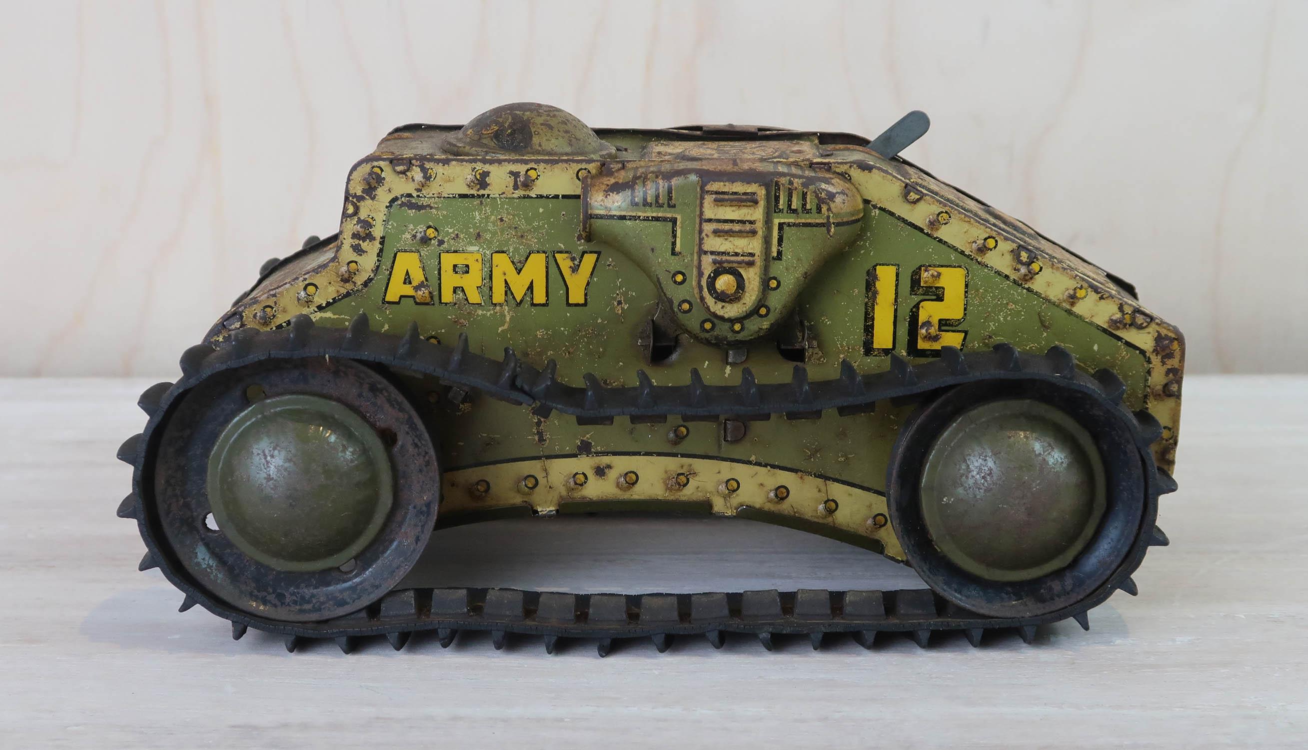 Other Vintage Tin Plate Wind Up Toy Tank. American, 1930's For Sale