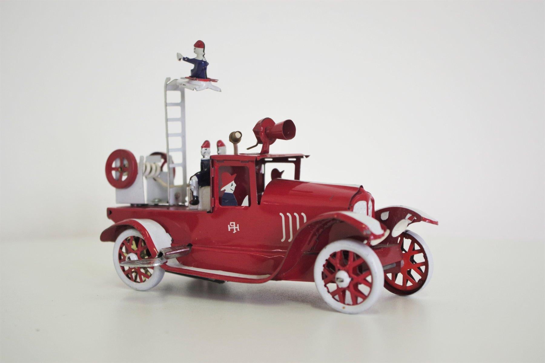 Vintage Tin Toy Car, 1990s - Retro Collectible Charm For Sale 8