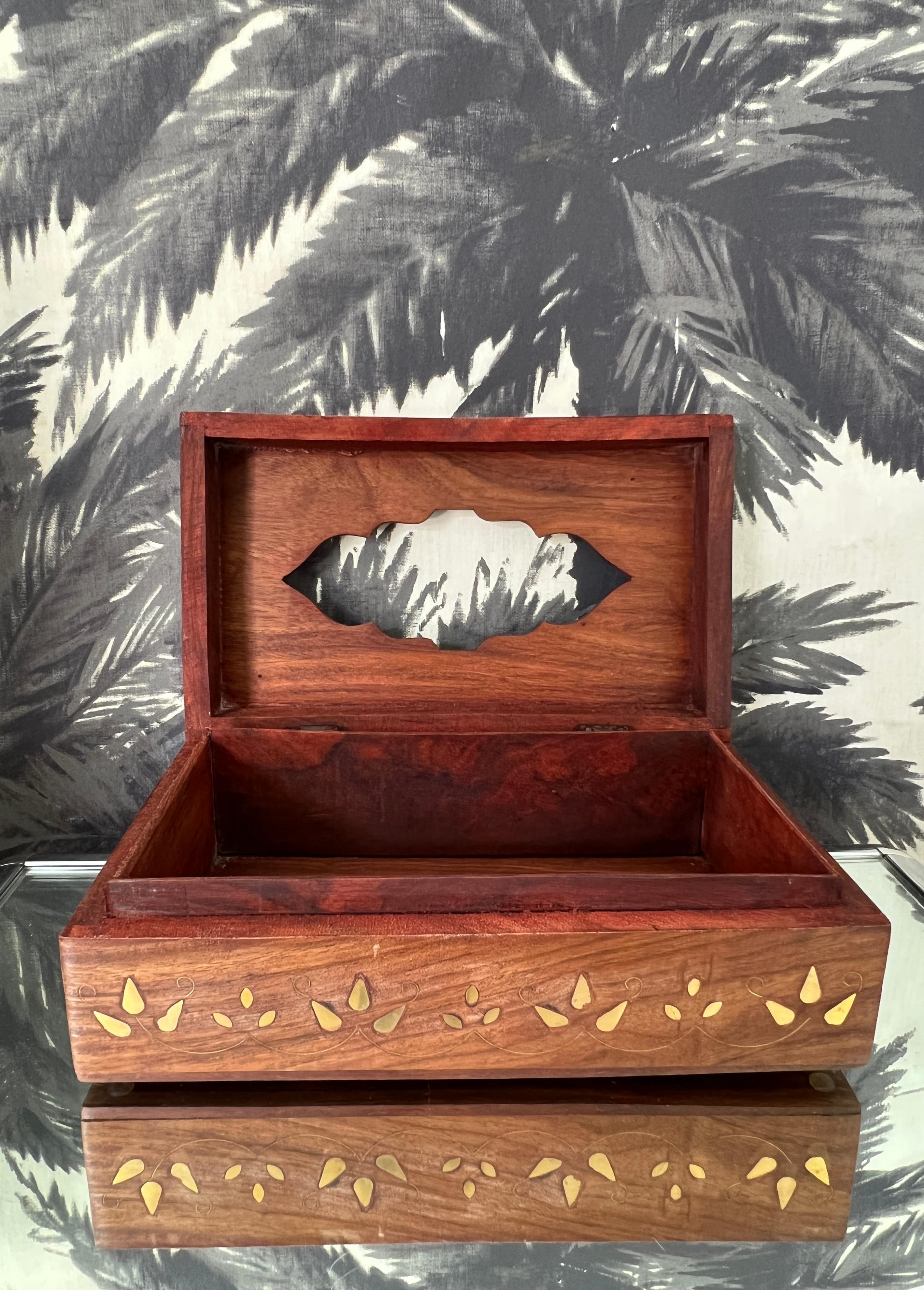 Anglo-Indian Vintage Tissue Box in Exotic Indian Rosewood with Brass Inlays For Sale