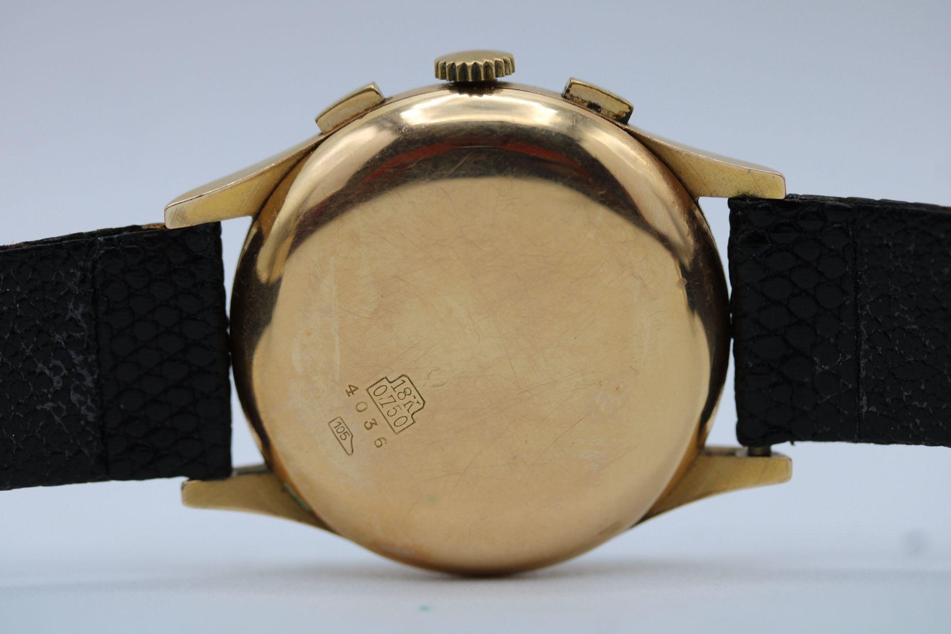 Vintage Titus 18k Gold Chronograph – 1950s Classic Watch For Sale 7
