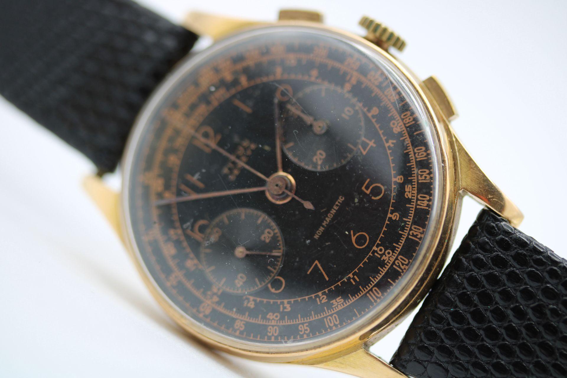 Vintage Titus 18k Gold Chronograph – 1950s Classic Watch For Sale 14