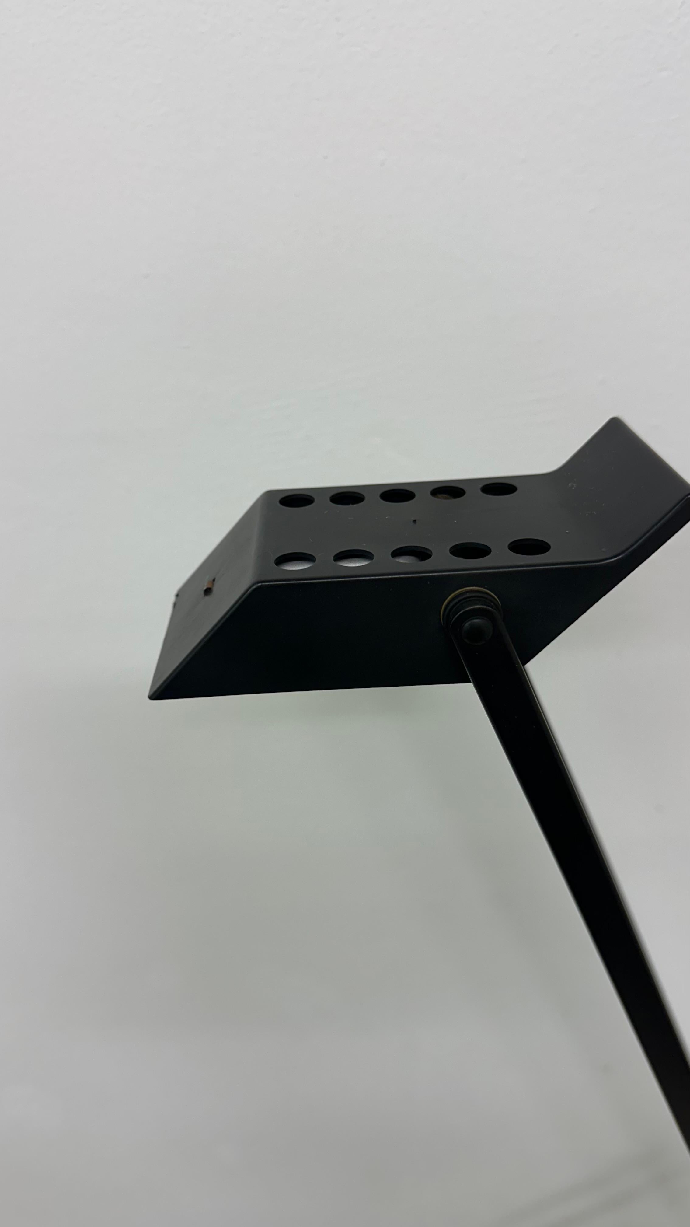 Vintage Tizio lamp by Richard Sapper for Artemide , 1980s 4