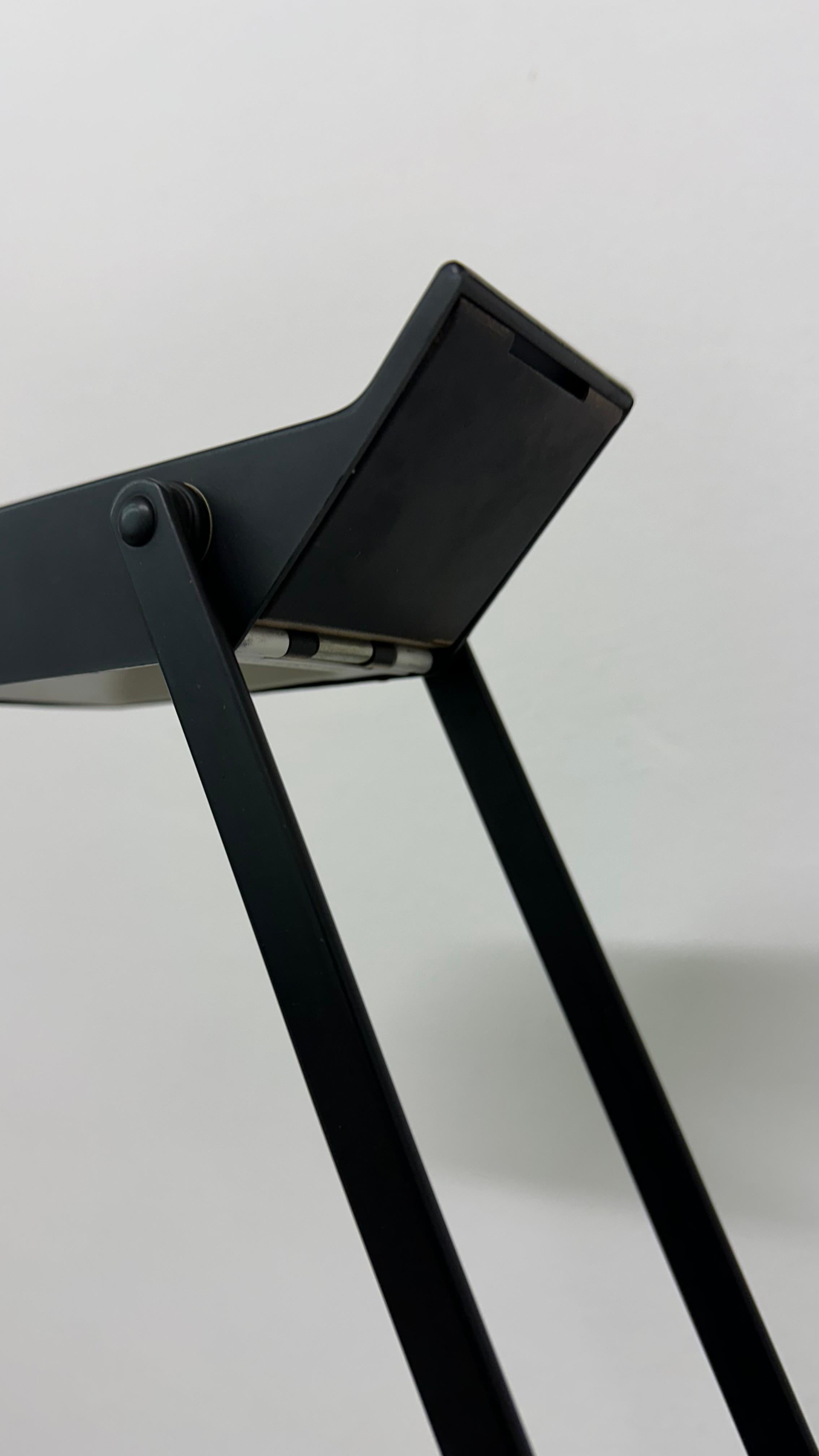 Vintage Tizio lamp by Richard Sapper for Artemide , 1980s 5