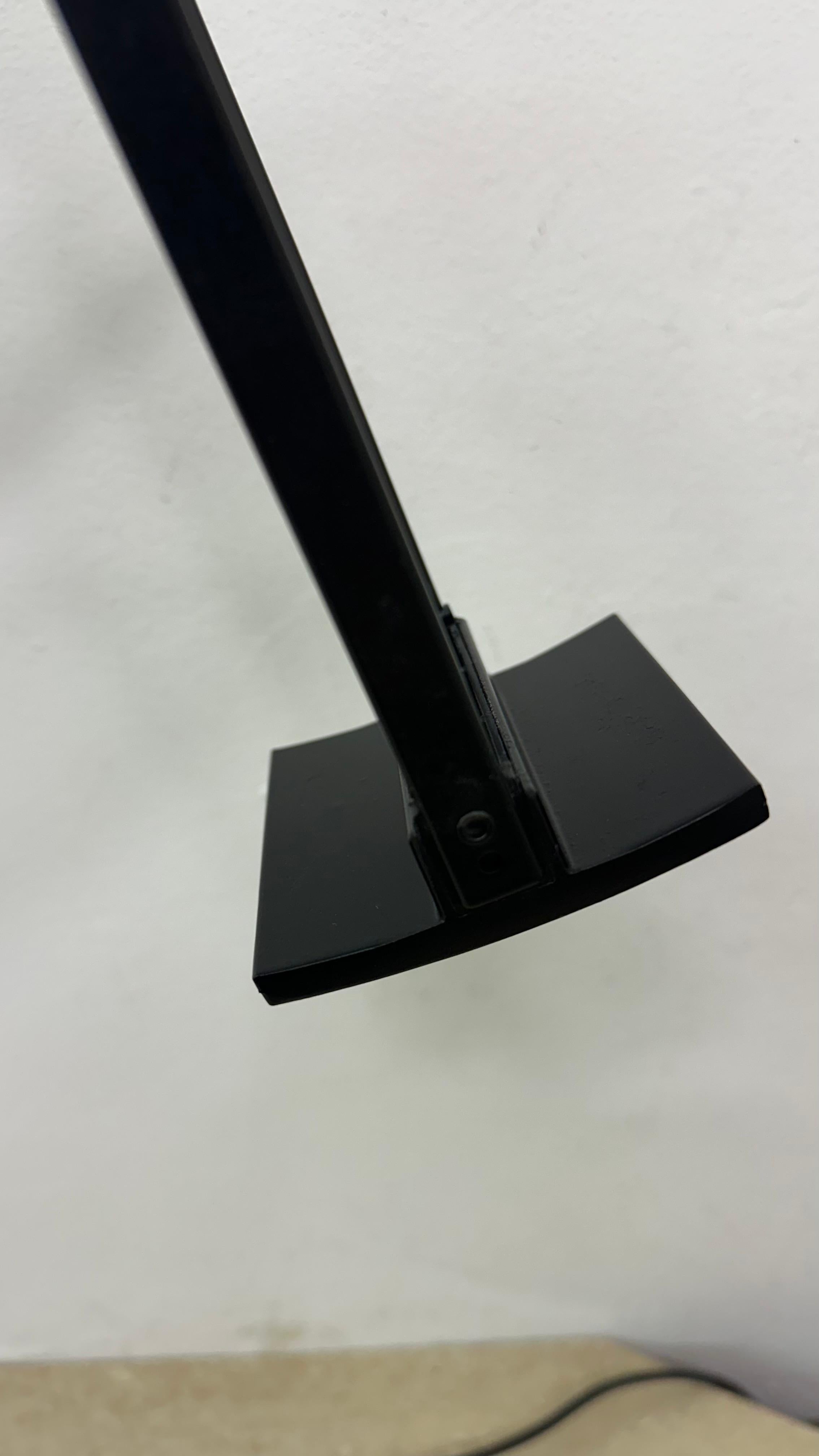 Vintage Tizio lamp by Richard Sapper for Artemide , 1980s 6