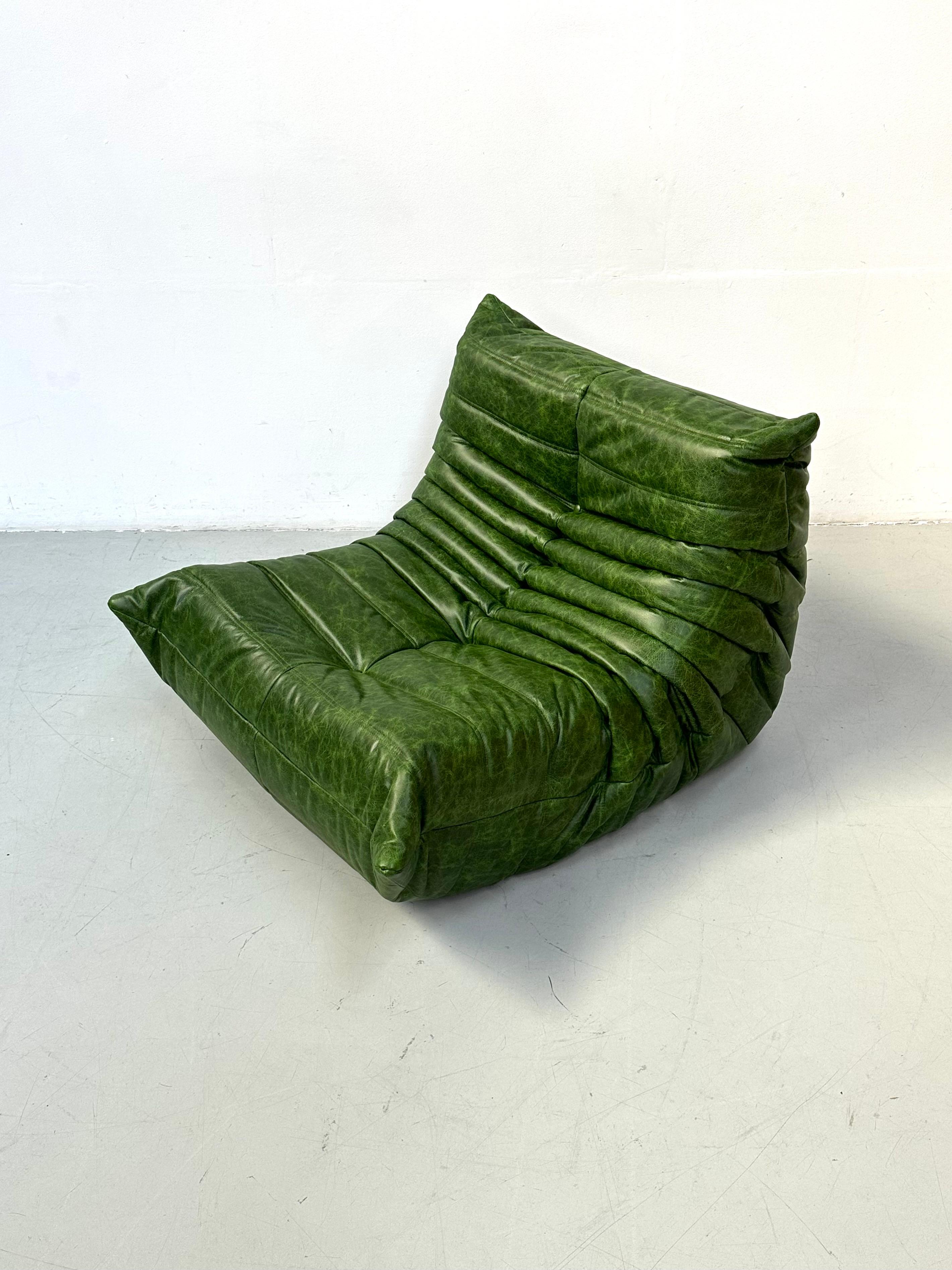 20th Century Vintage Togo Chair in Forest Green Leather by Michel Ducaroy for Ligne Roset.