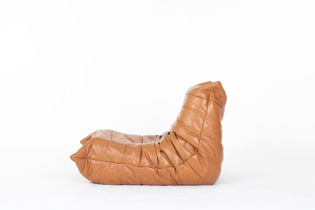 Francese Sedia da salotto Togo vintage in pelle di Michel Ducaroy per Ligne Roset, anni '70 in vendita