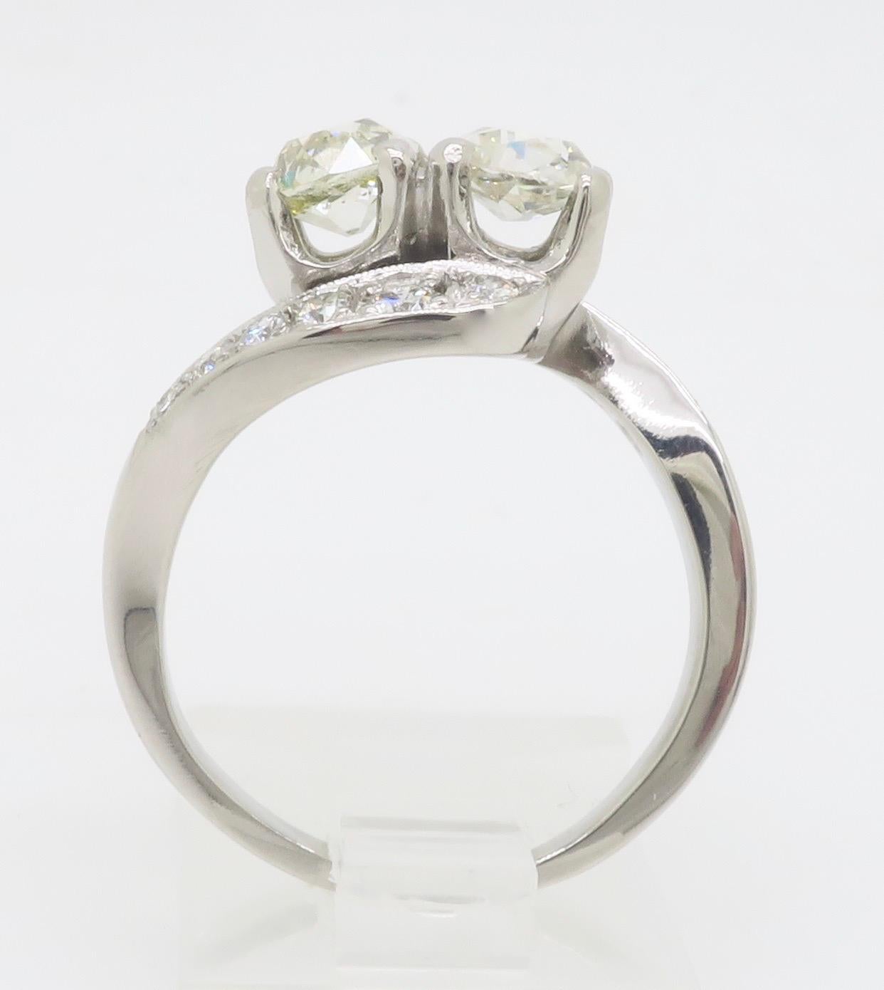 Anello vintage Toi-et-Moi in oro bianco 14 carati in vendita 8