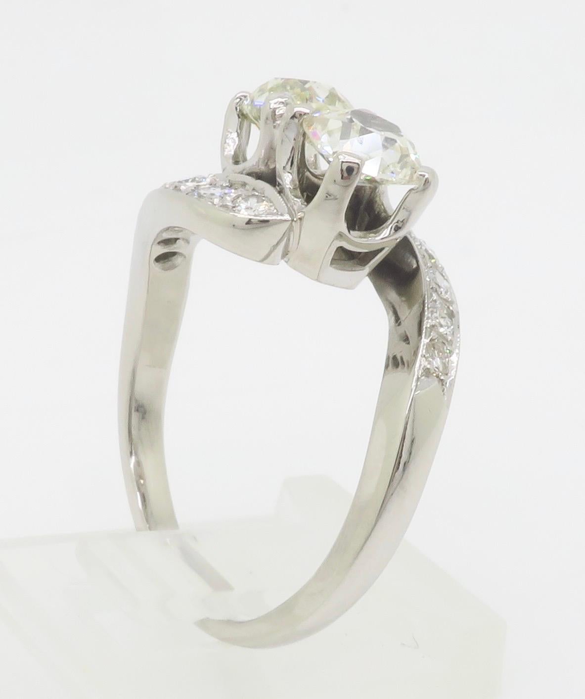 Anello vintage Toi-et-Moi in oro bianco 14 carati in vendita 9