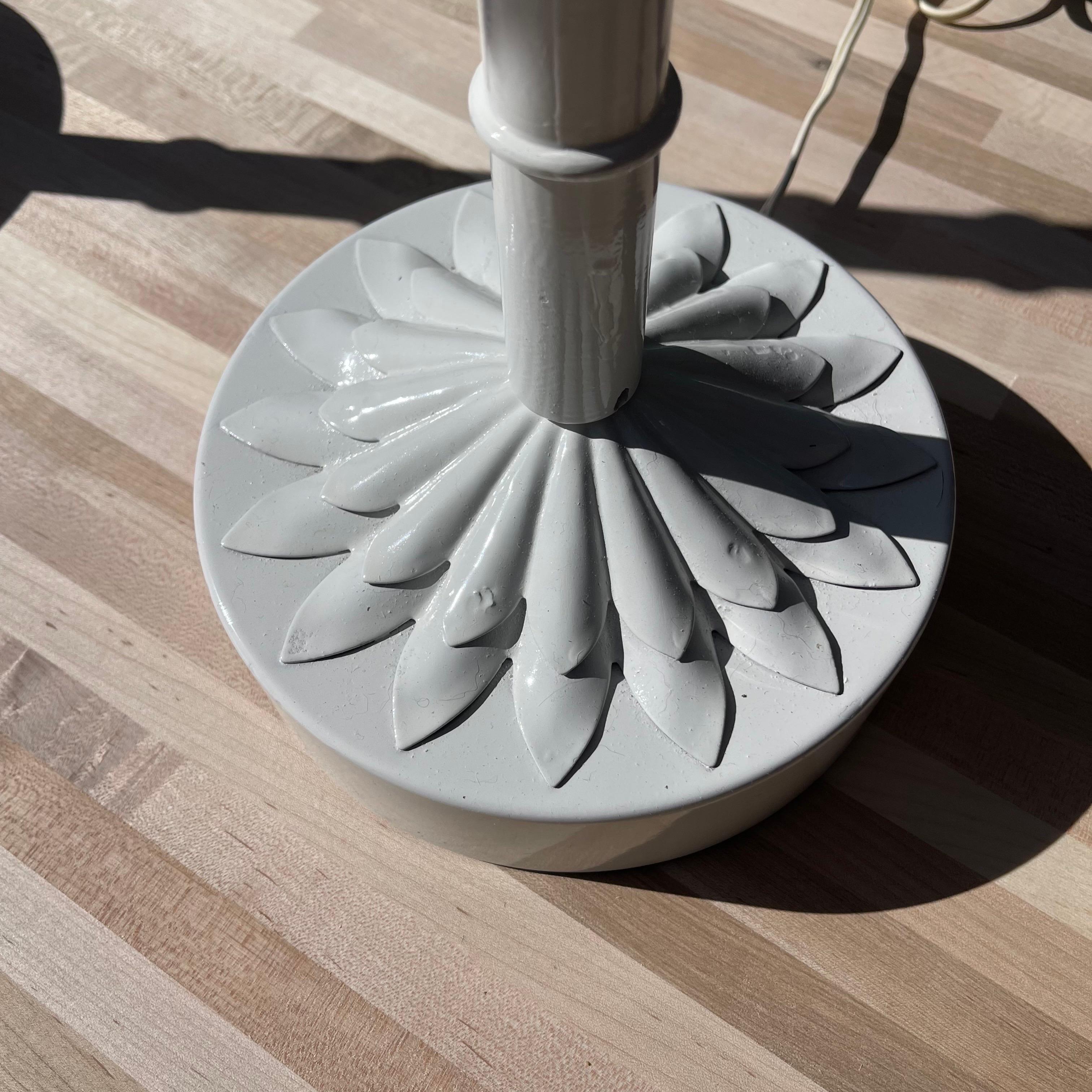 Vintage Tole Painted Metal Palm Tree Form Table Lamps, a Pair In Good Condition For Sale In Jensen Beach, FL