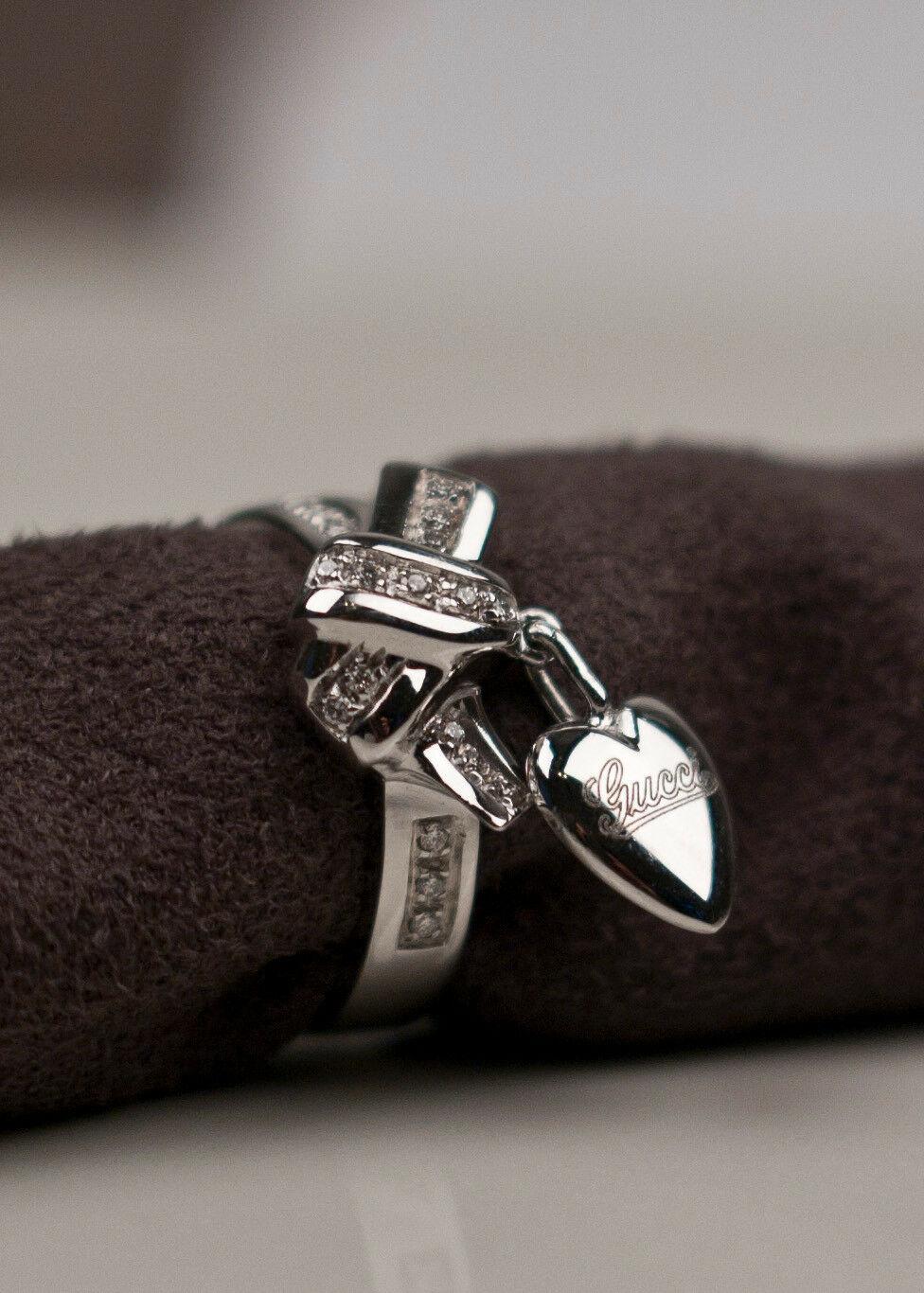Women's VINTAGE GUCCI 18K WHITE GOLD HEART CHARM RING with DIAMONDS