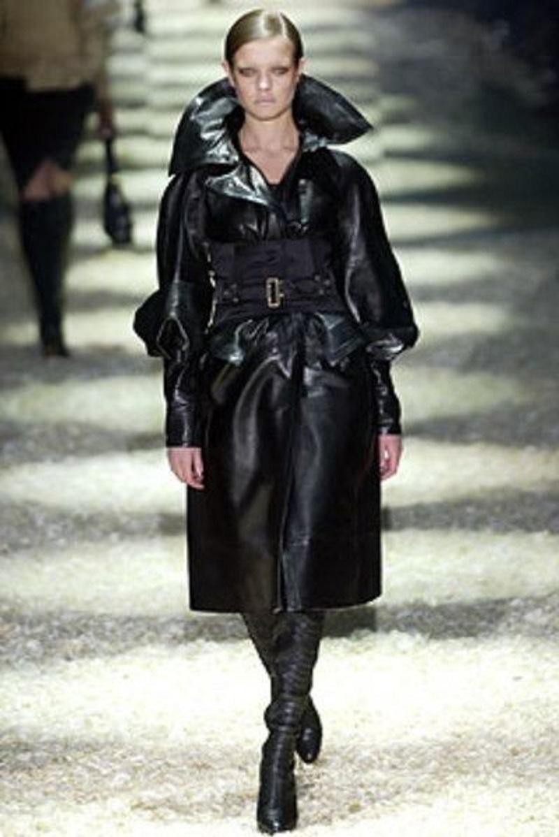 Black Vintage Tom Ford for Gucci FW 2003 Python Over the Knee Stretch Boots It 38 US 8 For Sale