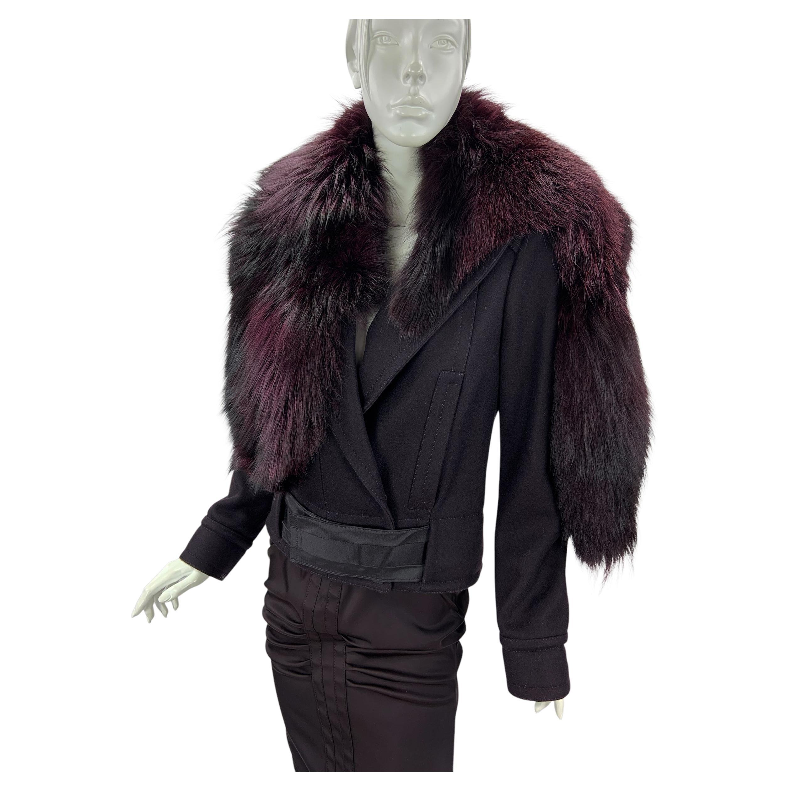 Vintage Tom Ford for Gucci FW 2004 Runway Removable Fox Collar Jacket It 42 US 6 For Sale