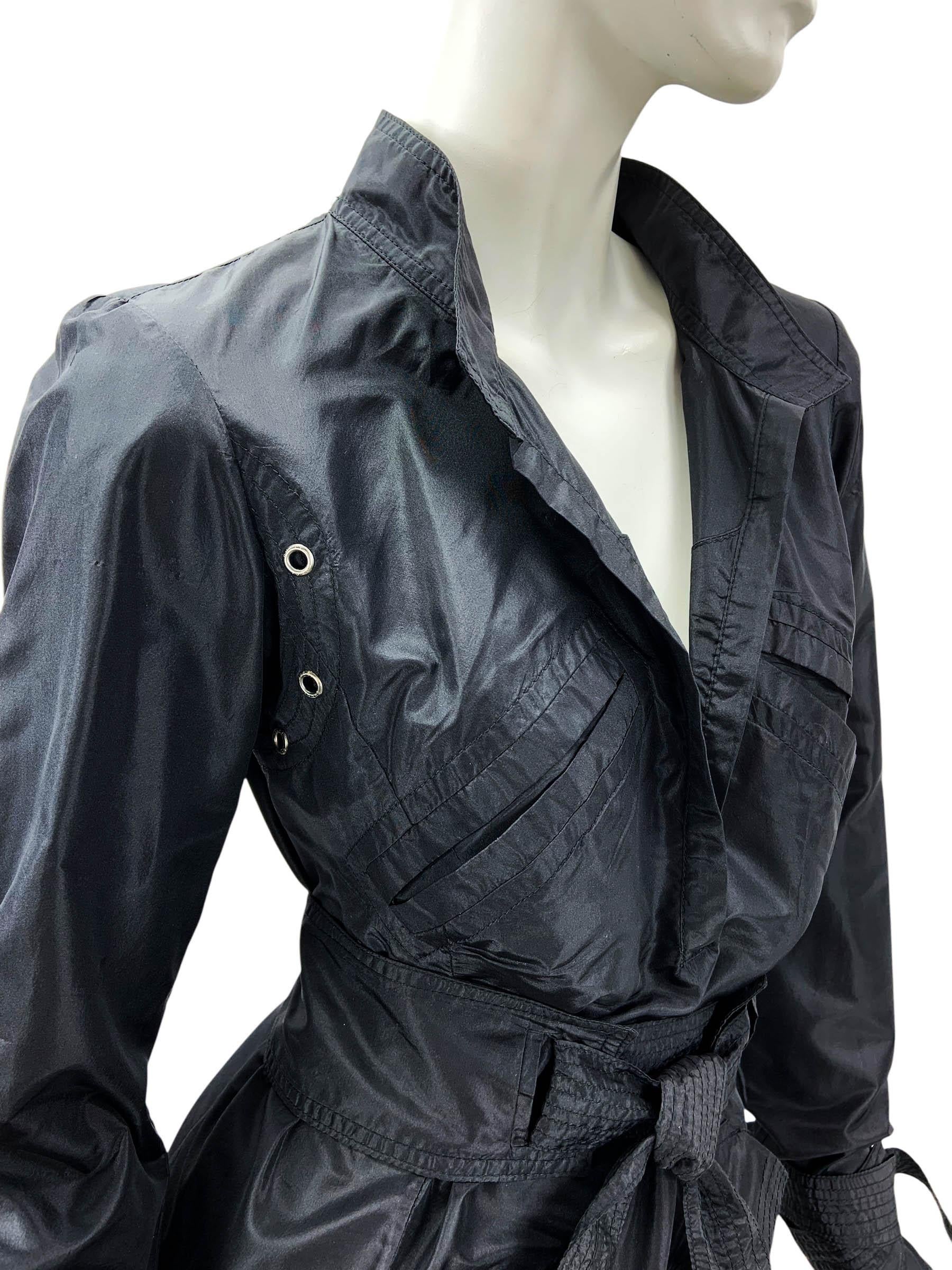 Vintage Tom Ford for Gucci S/S 2003 Black Silk Mini Dress It. 40 For Sale 6