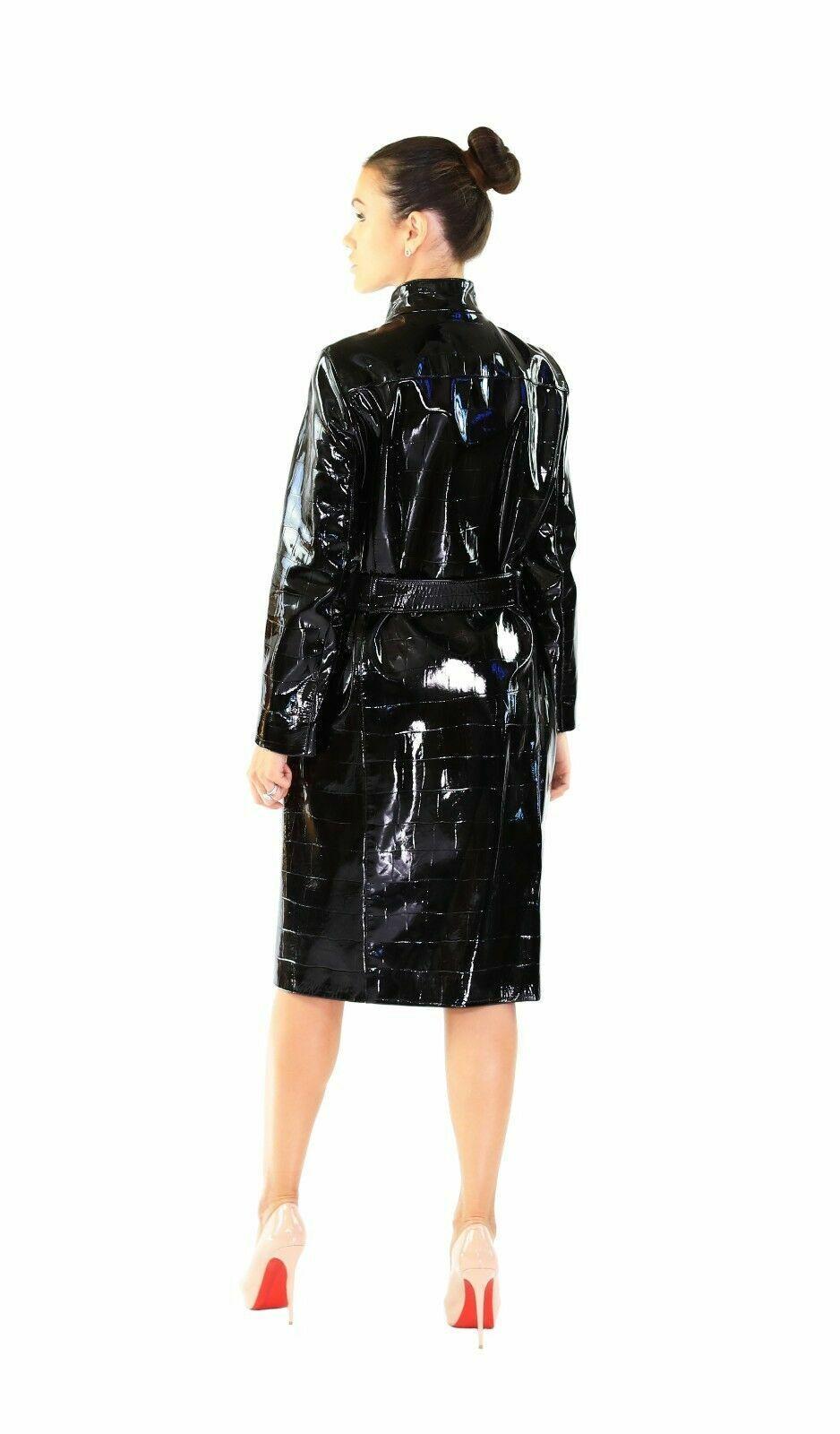 Women's Vintage Tom Ford for YSL Alligator Print Black Patent Leather Trench Coat For Sale