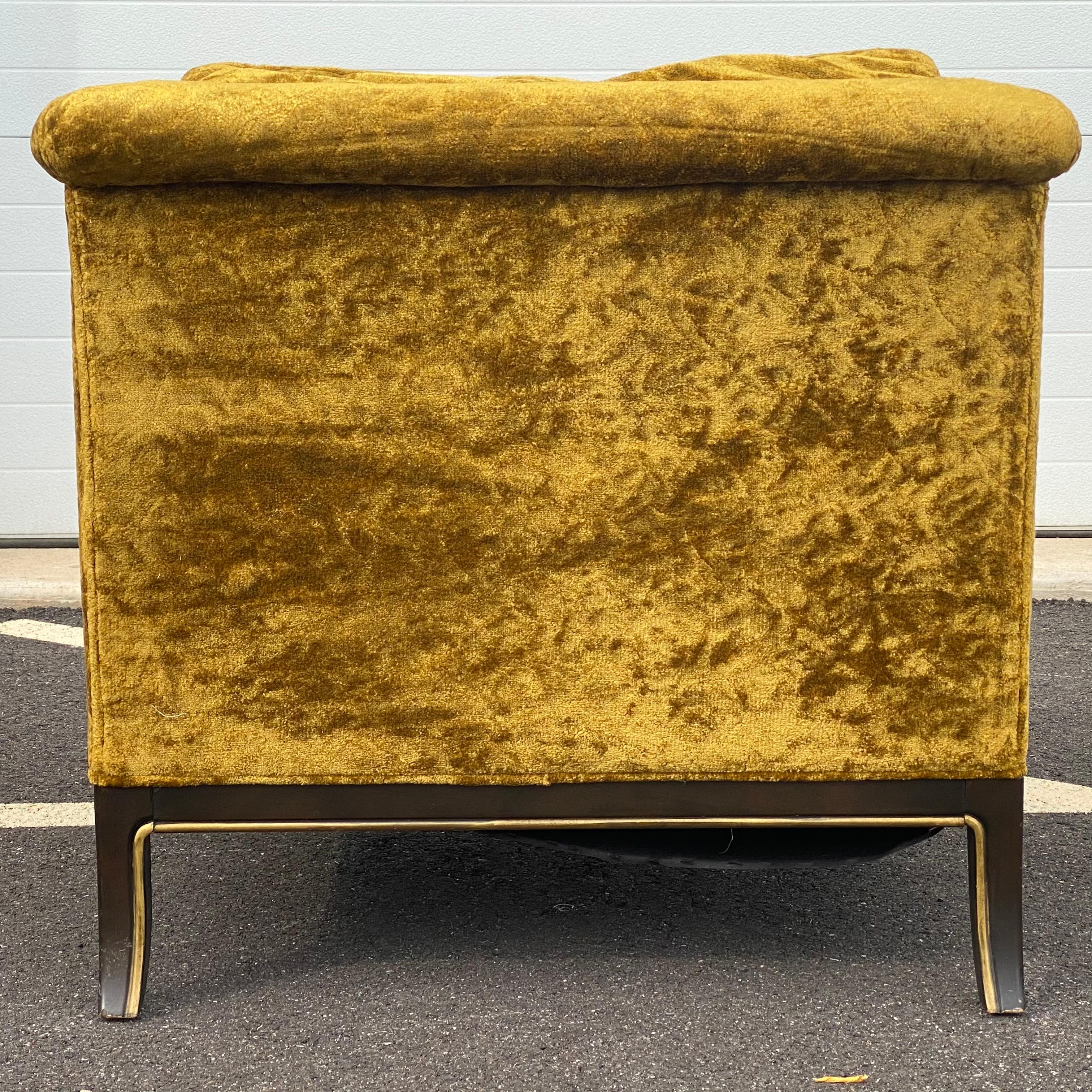 Hand-Crafted Vintage Tomlinson Hollywood Regency Crushed Velvet Lounge Chair