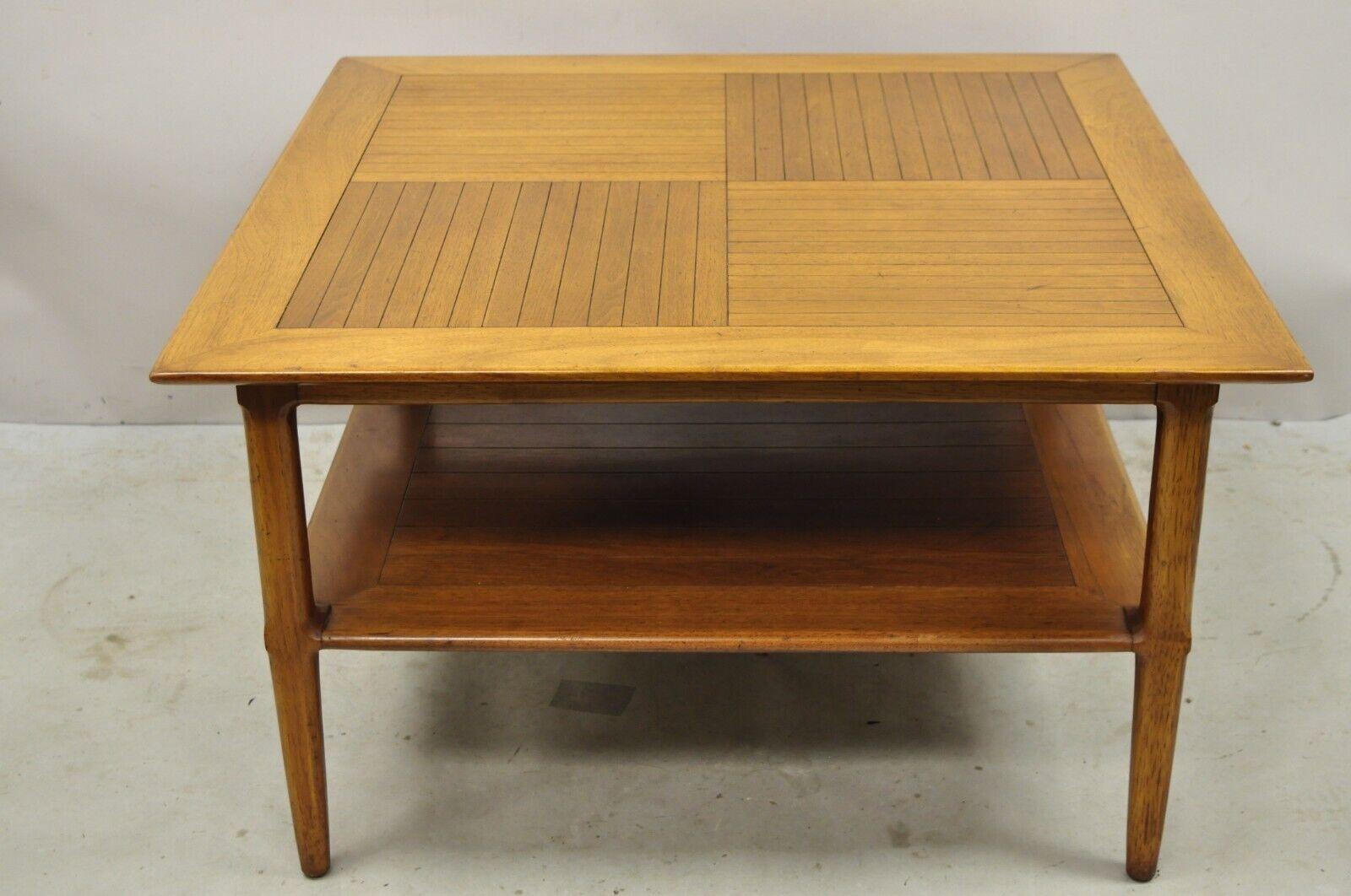 Vintage Tomlinson Sophisticate Square Walnut Mid Century Modern Lamp Side Table For Sale 5