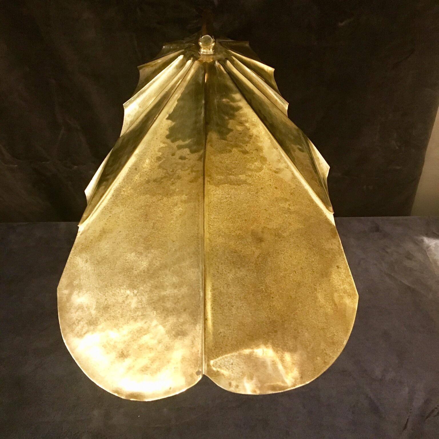 Vintage Tommaso Barbi Leaf Brass Desk Lamp, 1970s 7