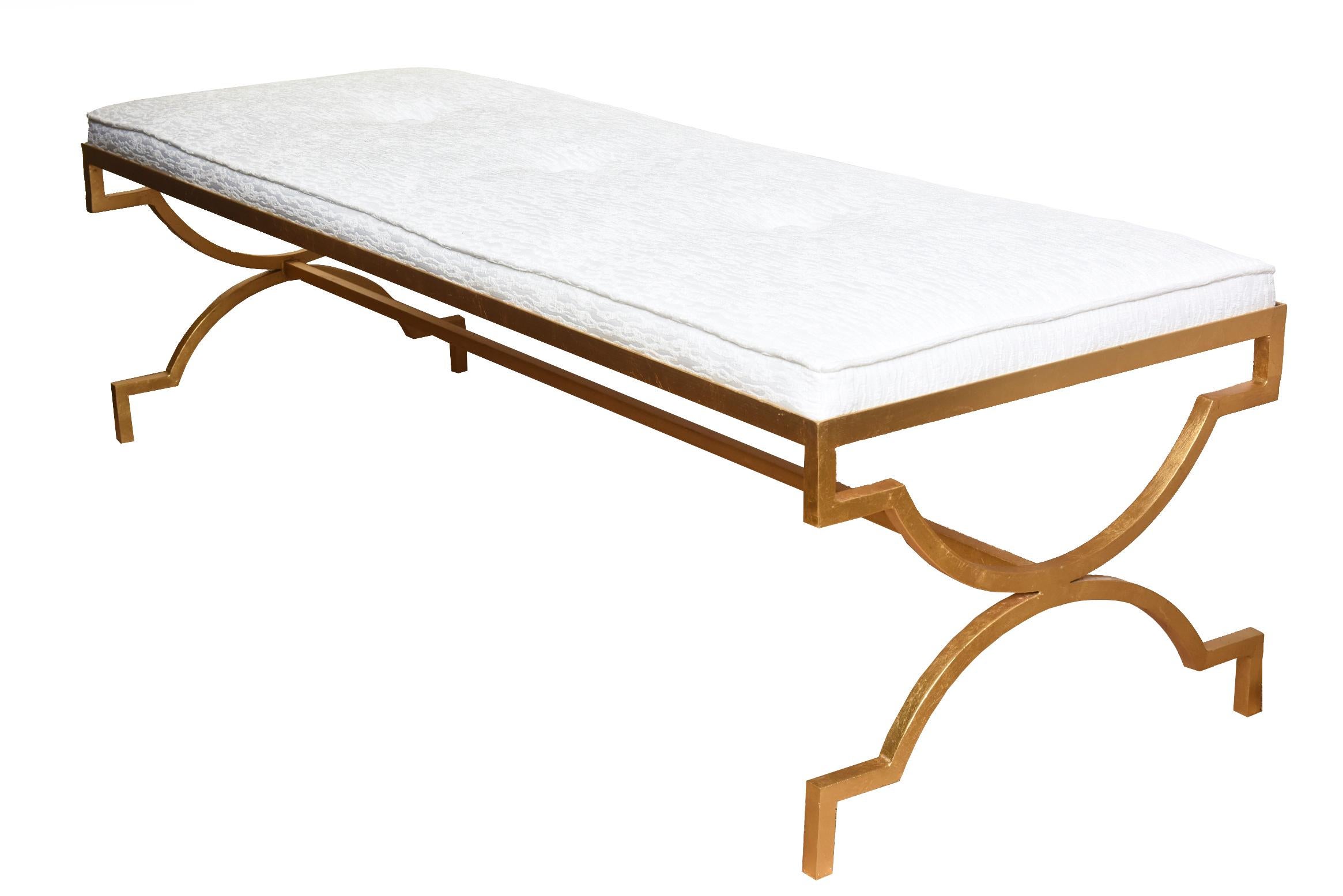 Vintage Tommi Parzinger Gold Leaf Over Iron Upholstered White Velvet Bench MCM In Good Condition For Sale In North Miami, FL