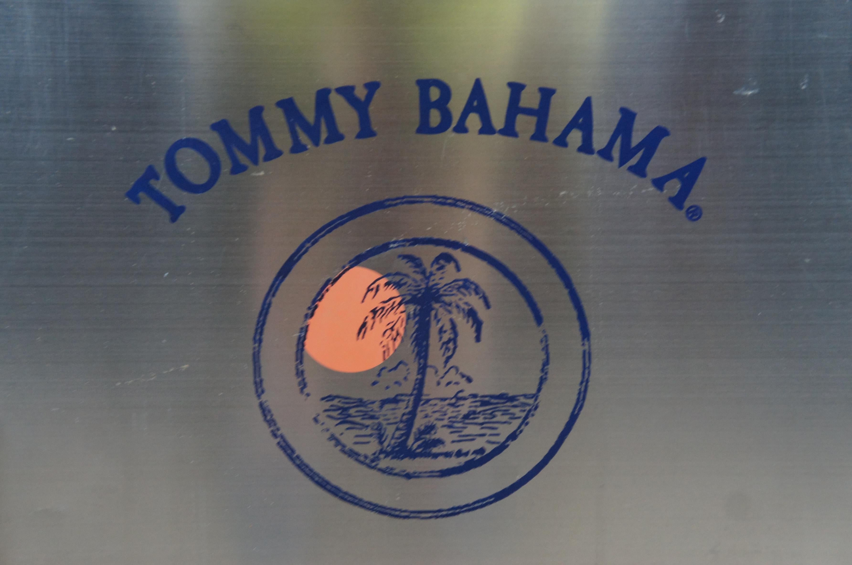 tommy bahama beer cooler