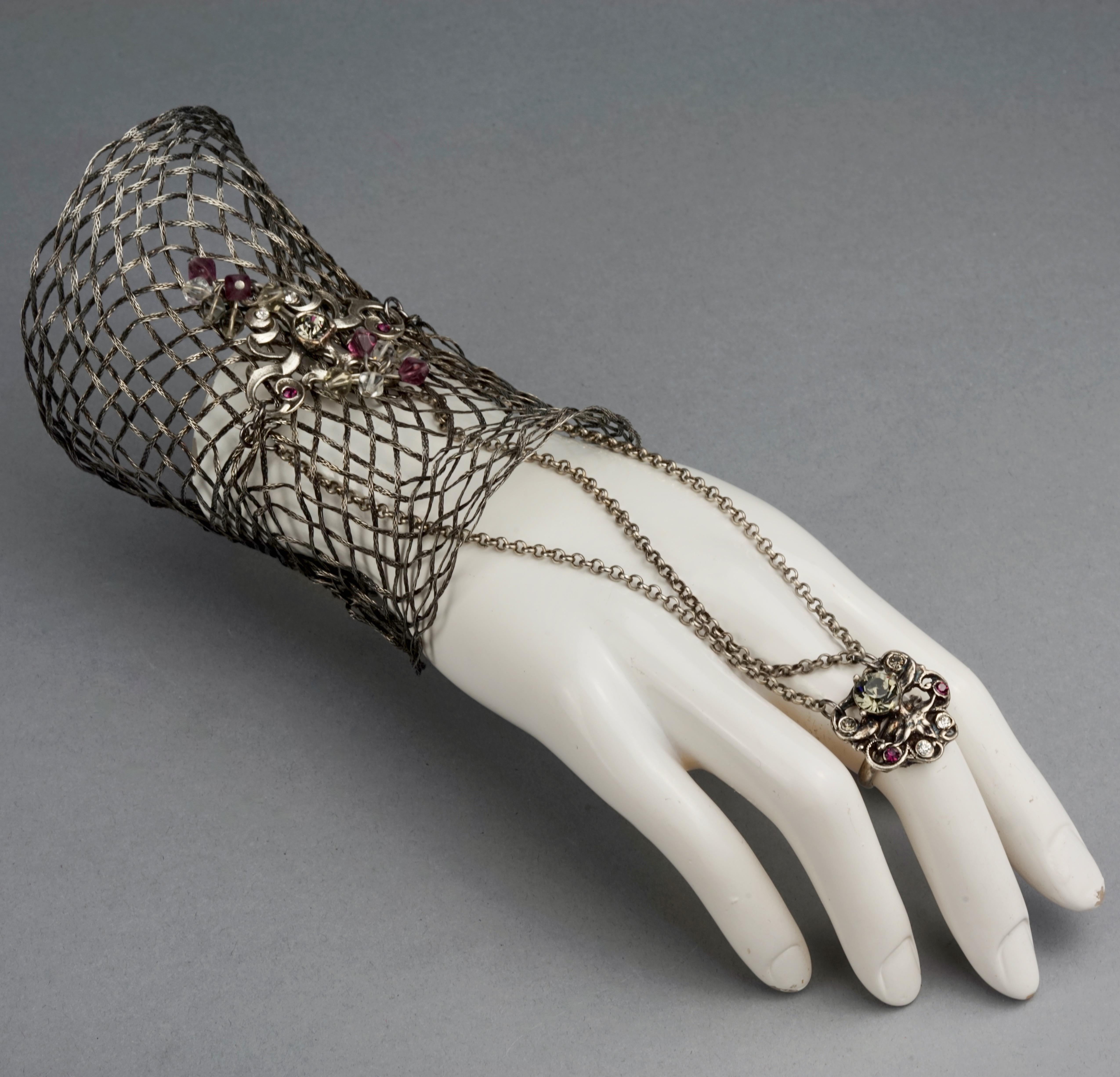 Vintage TON PASCAL Jewelled Baroque Ring and Mesh Cuff Bracelet In Excellent Condition For Sale In Kingersheim, Alsace