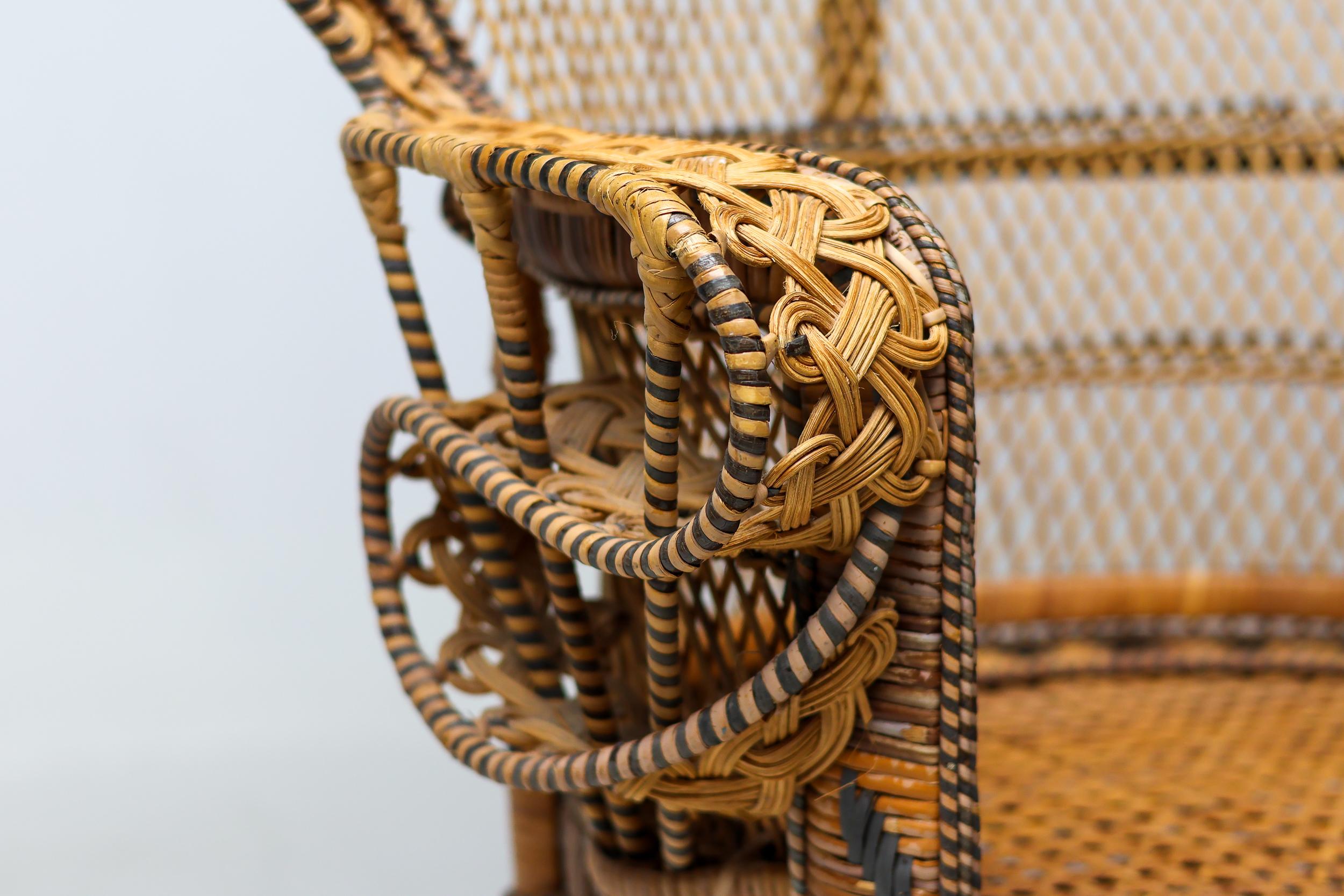 Mid-Century Modern Vintage Tongue-in-Chic Handcrafted Wicker Peacock Chair 