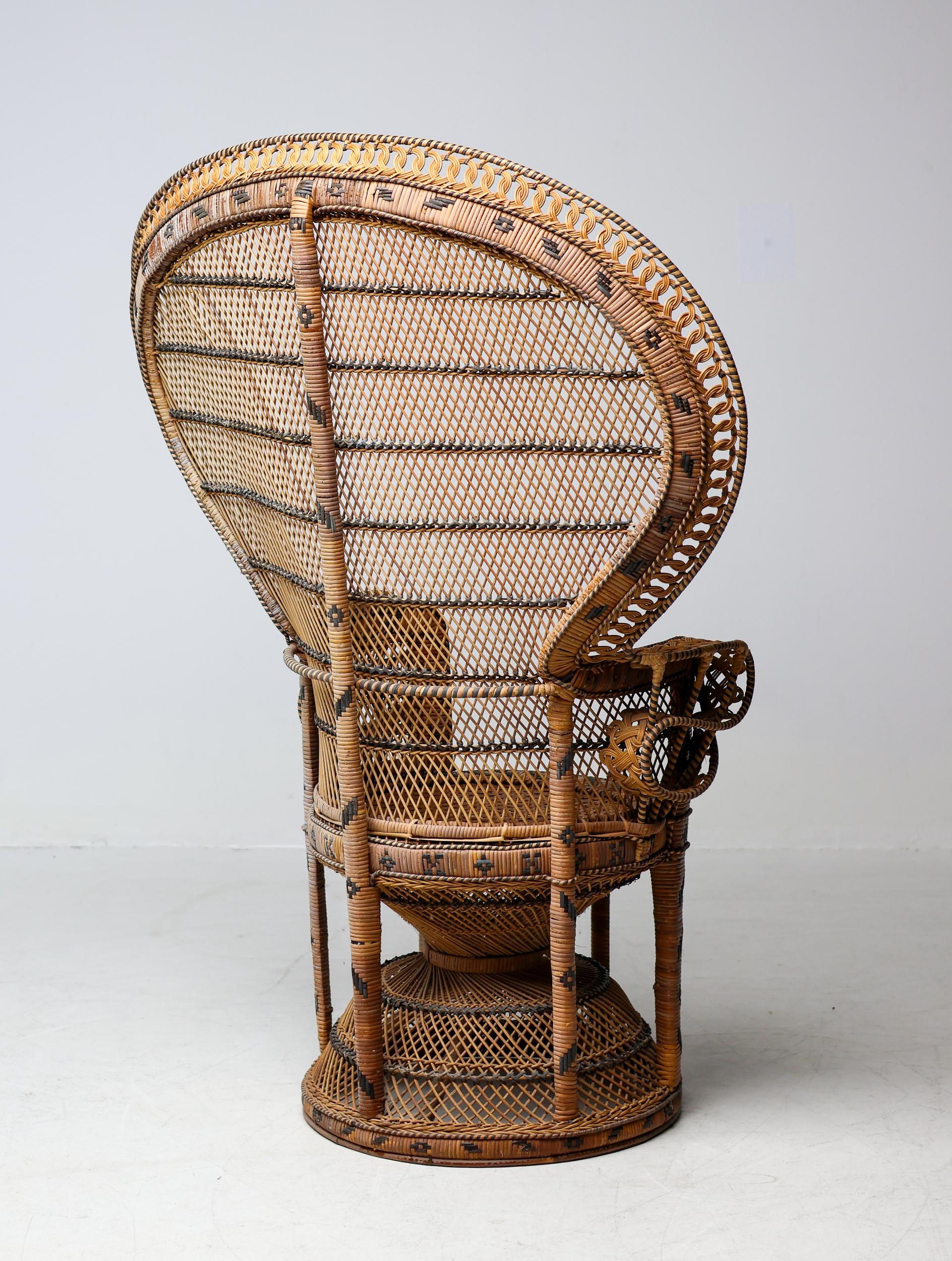 French Vintage Tongue-in-Chic Handcrafted Wicker Peacock Chair 