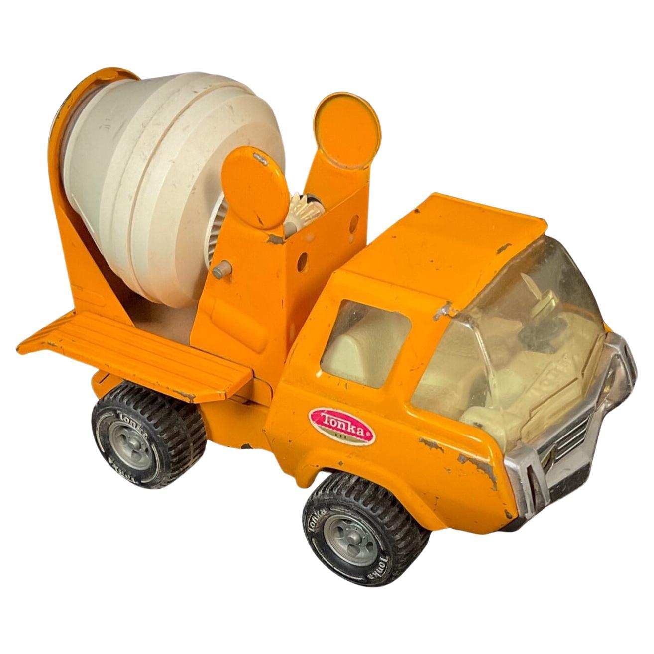 Vintage Tonka Cement Mixer Truck Toy, Orange Pressed Steel, Circa 1961 - 2Y609 For Sale