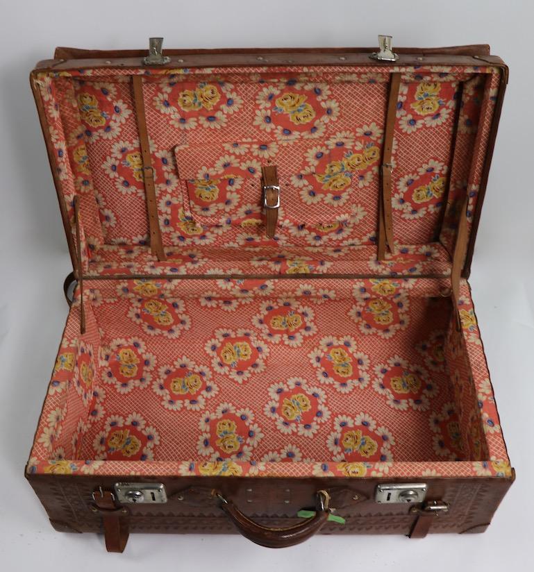 Vintage Tooled Leather Suitcase Made in Mexico 7