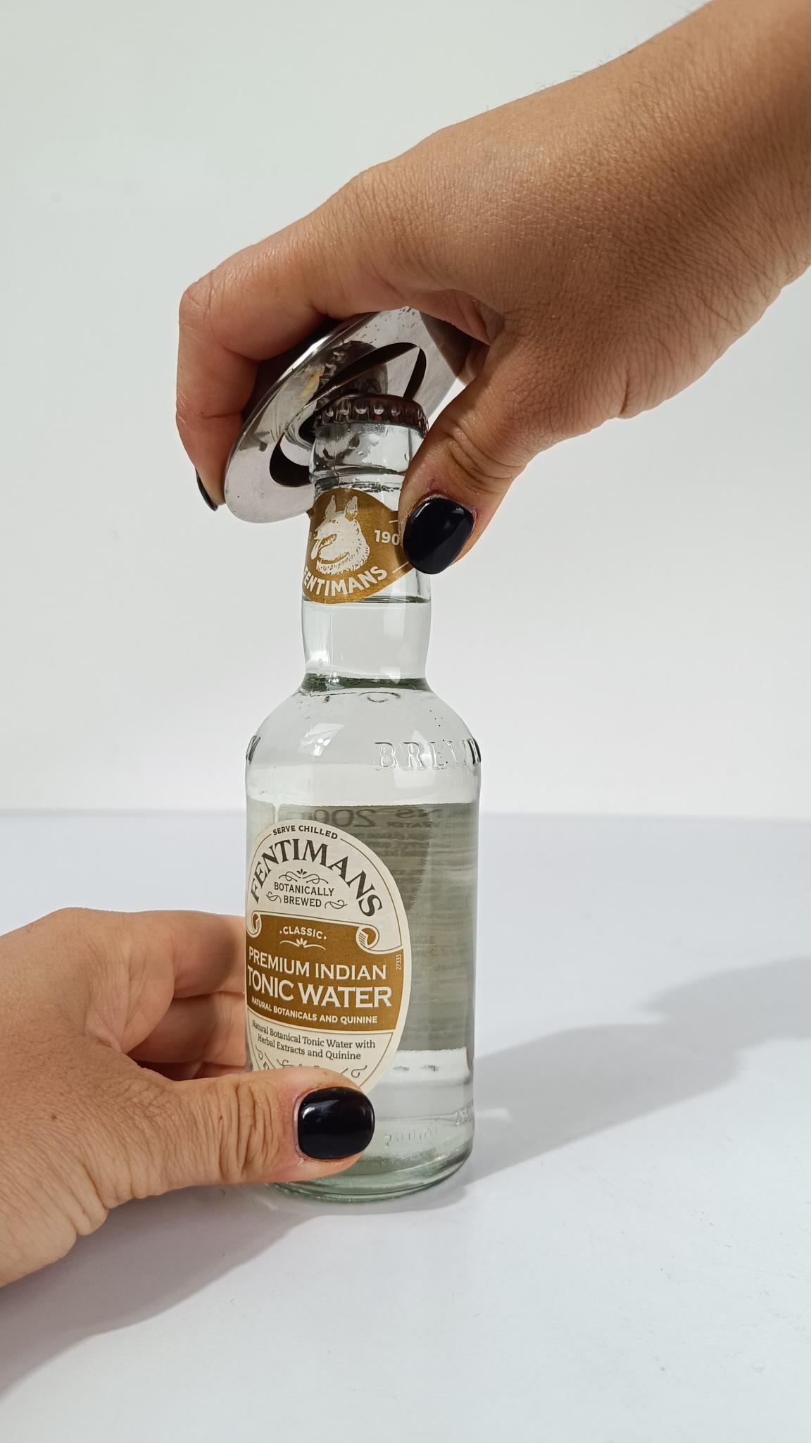 Vintage Top Hat Flaschenöffner aus versilbertem Messing Metall 70er Jahre (Moderne der Mitte des Jahrhunderts) im Angebot