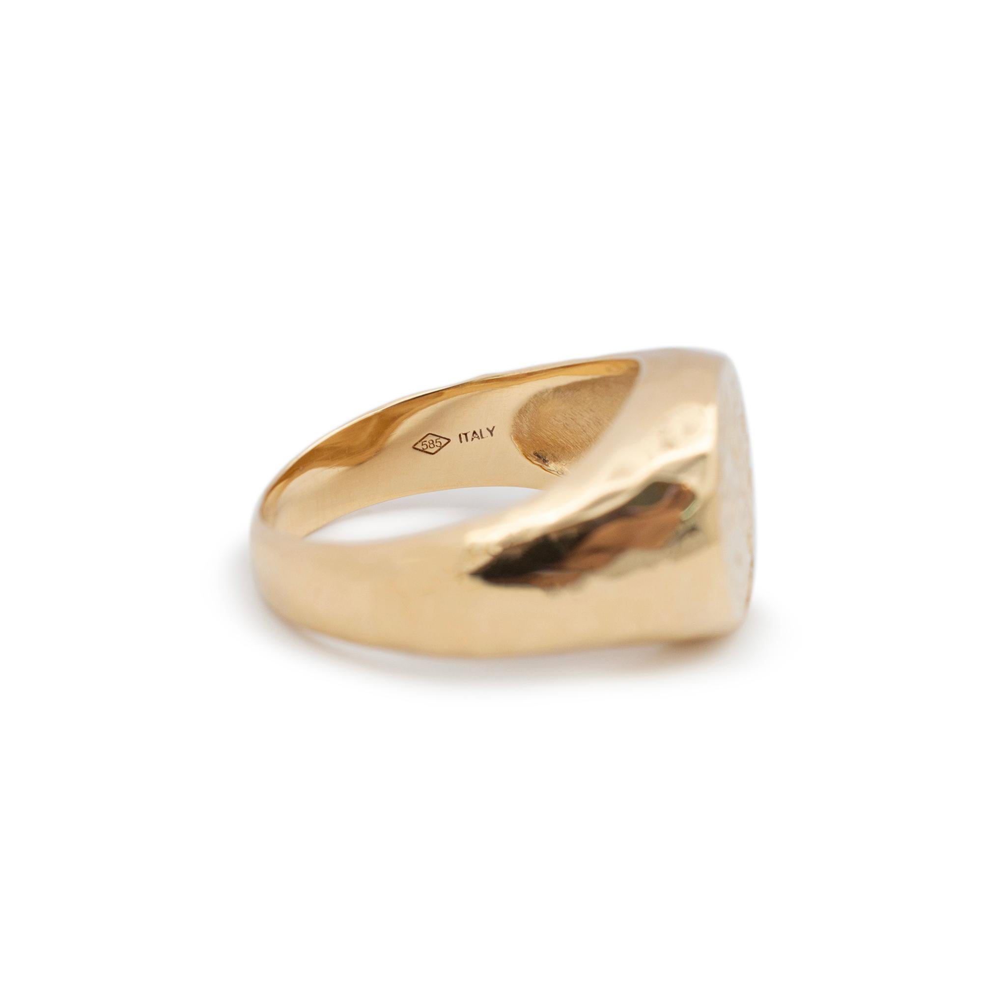Vintage Torrini 14K Yellow Gold Fiorino Florentine Chevaglier Signet Ring For Sale 2